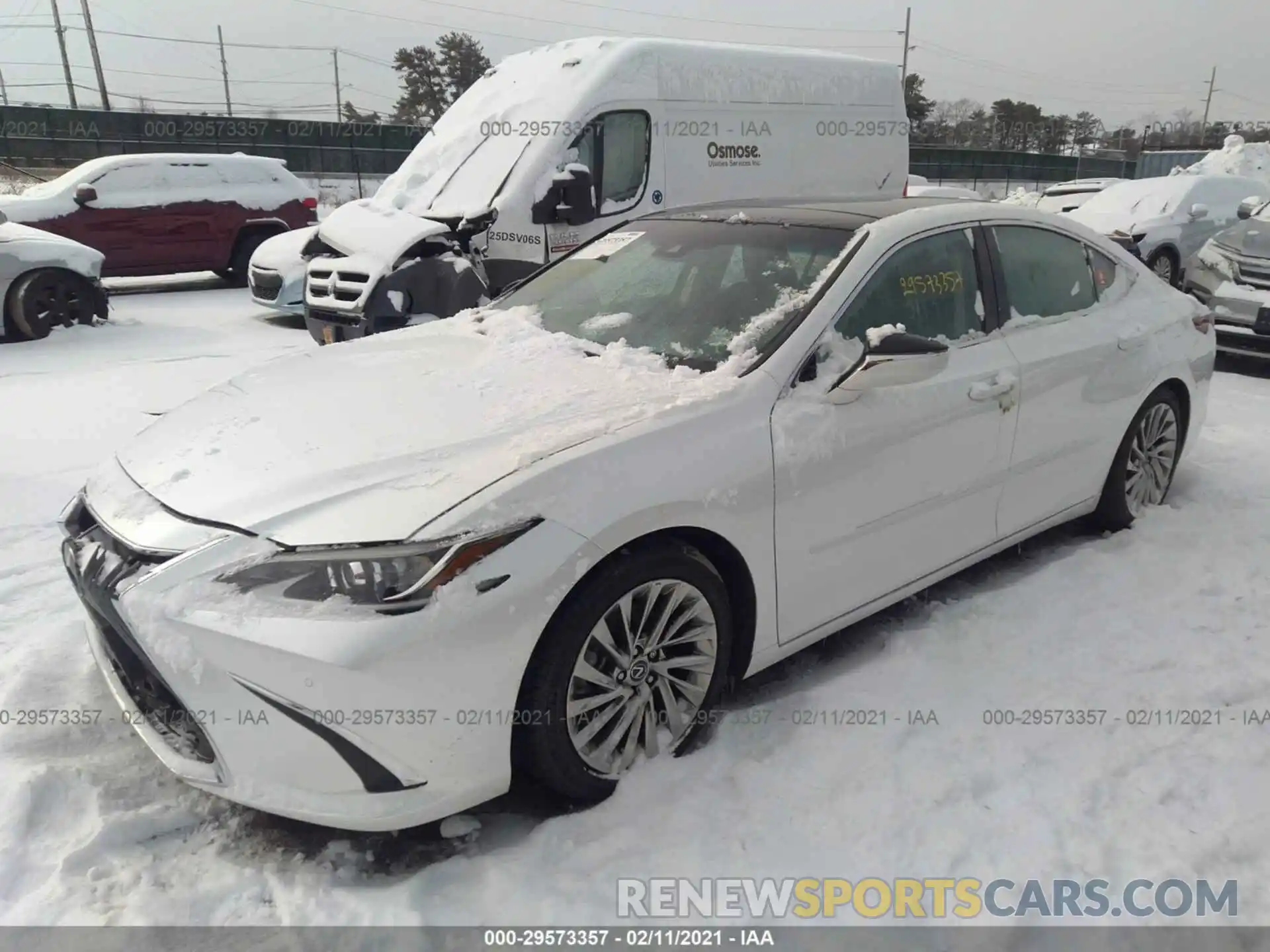 2 Photograph of a damaged car 58ABZ1B18KU013962 LEXUS ES 2019