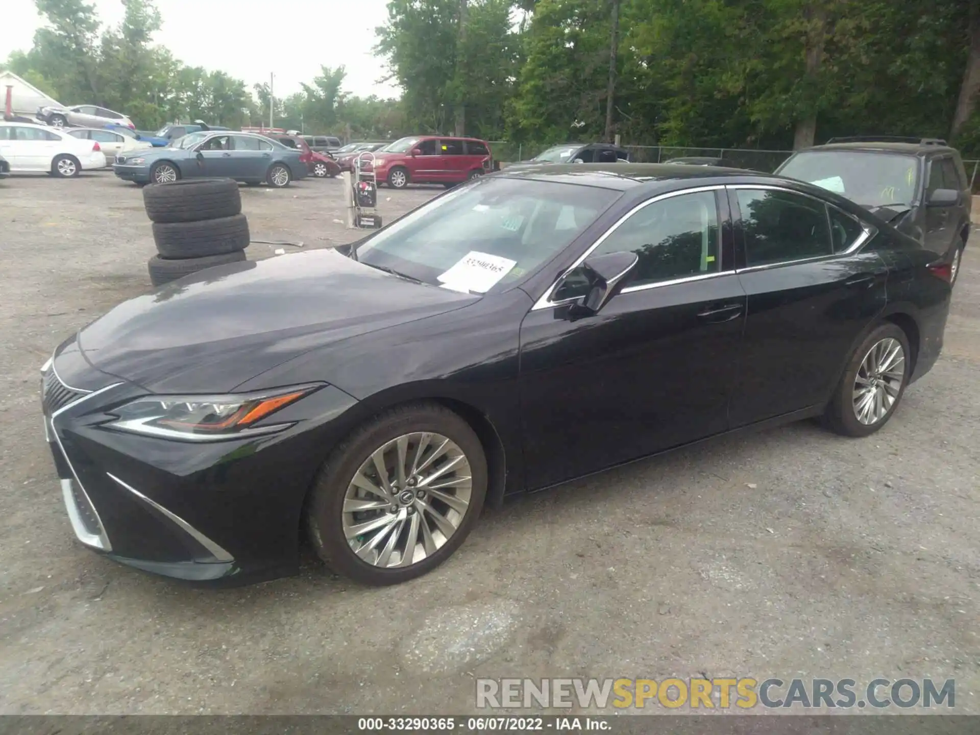 2 Photograph of a damaged car 58ABZ1B18KU017705 LEXUS ES 2019