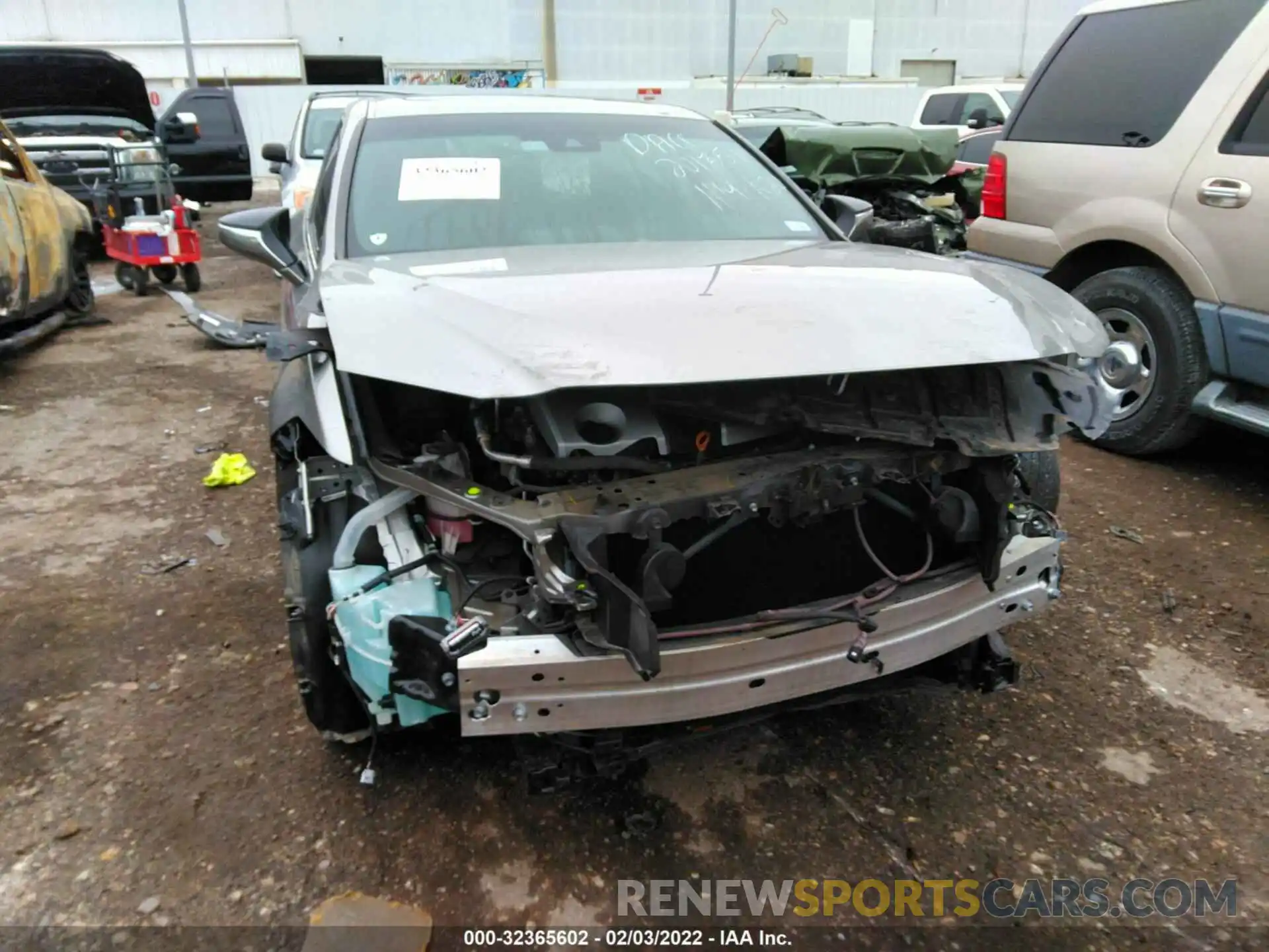 6 Photograph of a damaged car 58ABZ1B18KU034004 LEXUS ES 2019