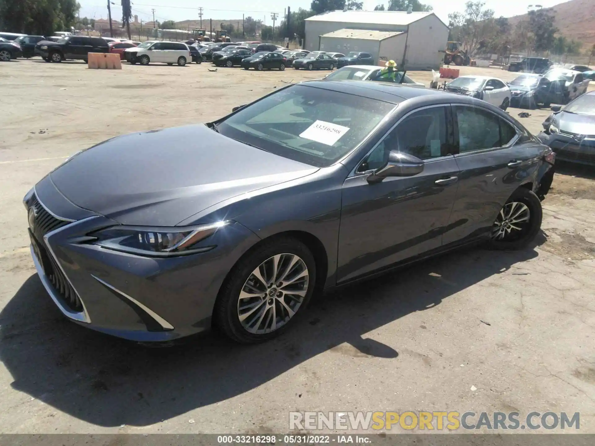 2 Photograph of a damaged car 58ABZ1B18KU036903 LEXUS ES 2019