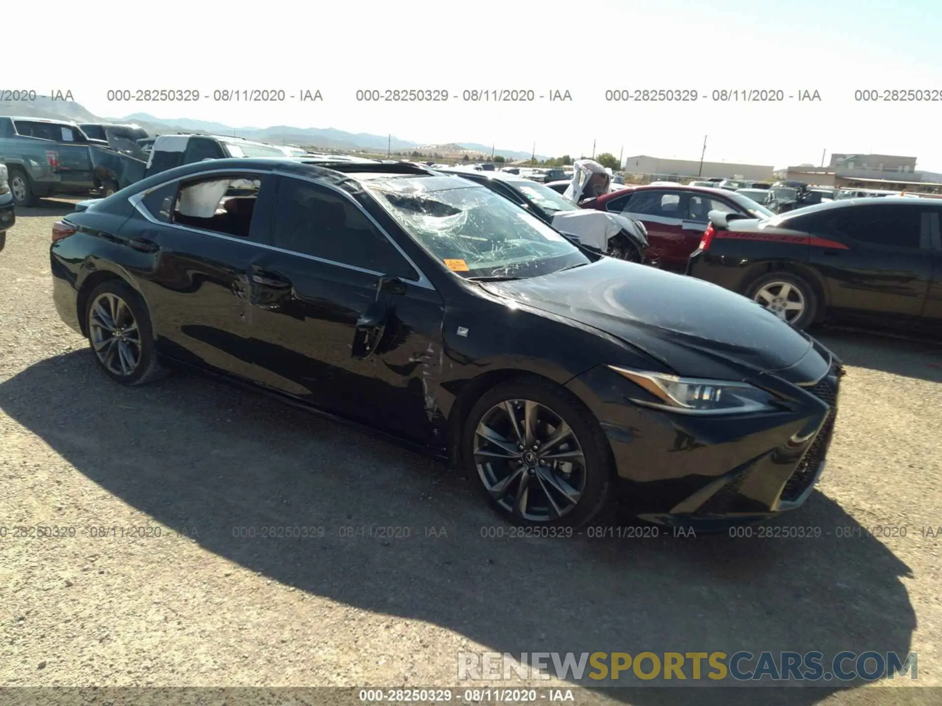 1 Photograph of a damaged car 58ABZ1B19KU016210 LEXUS ES 2019