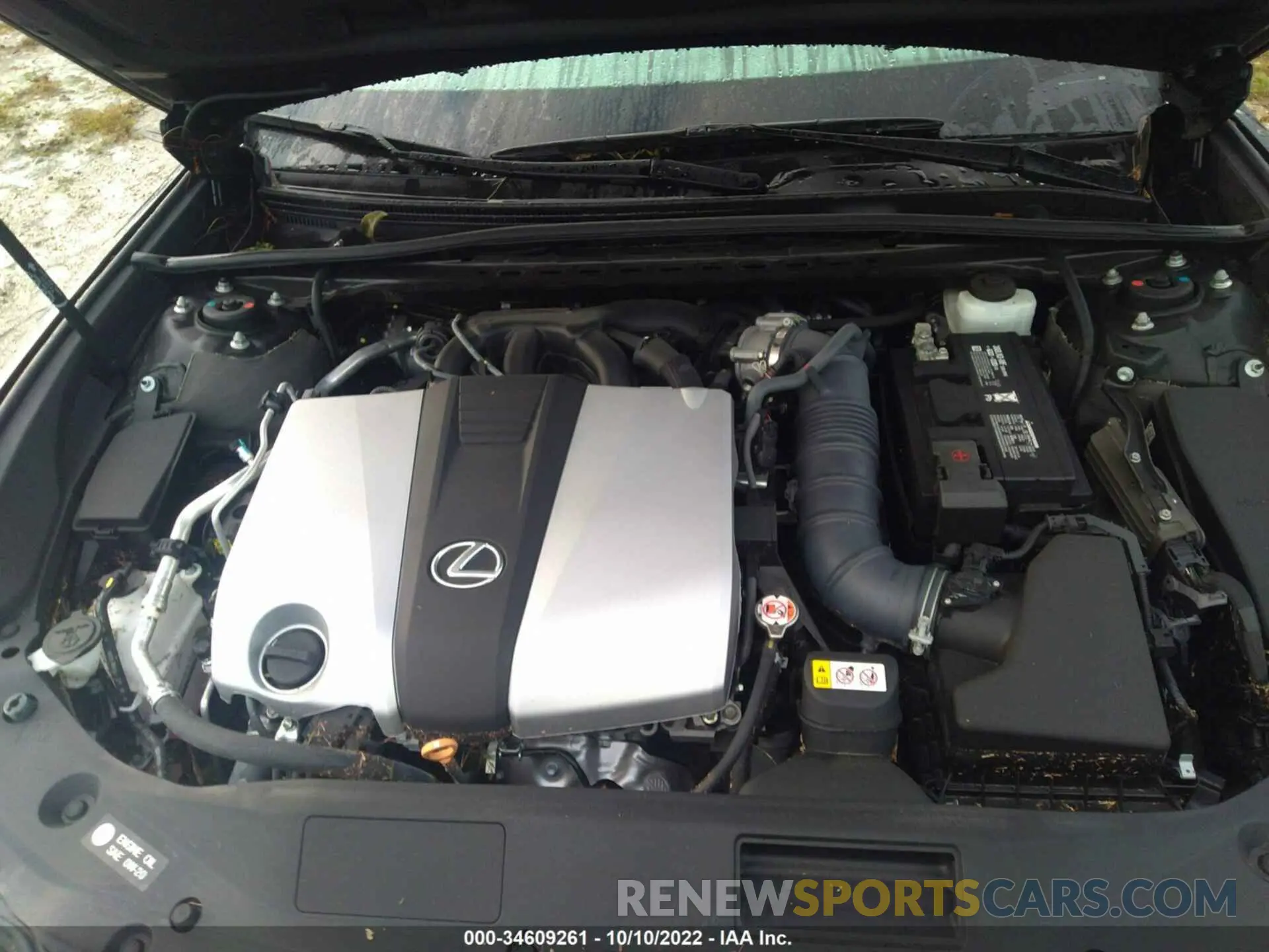 10 Photograph of a damaged car 58ABZ1B19KU038143 LEXUS ES 2019