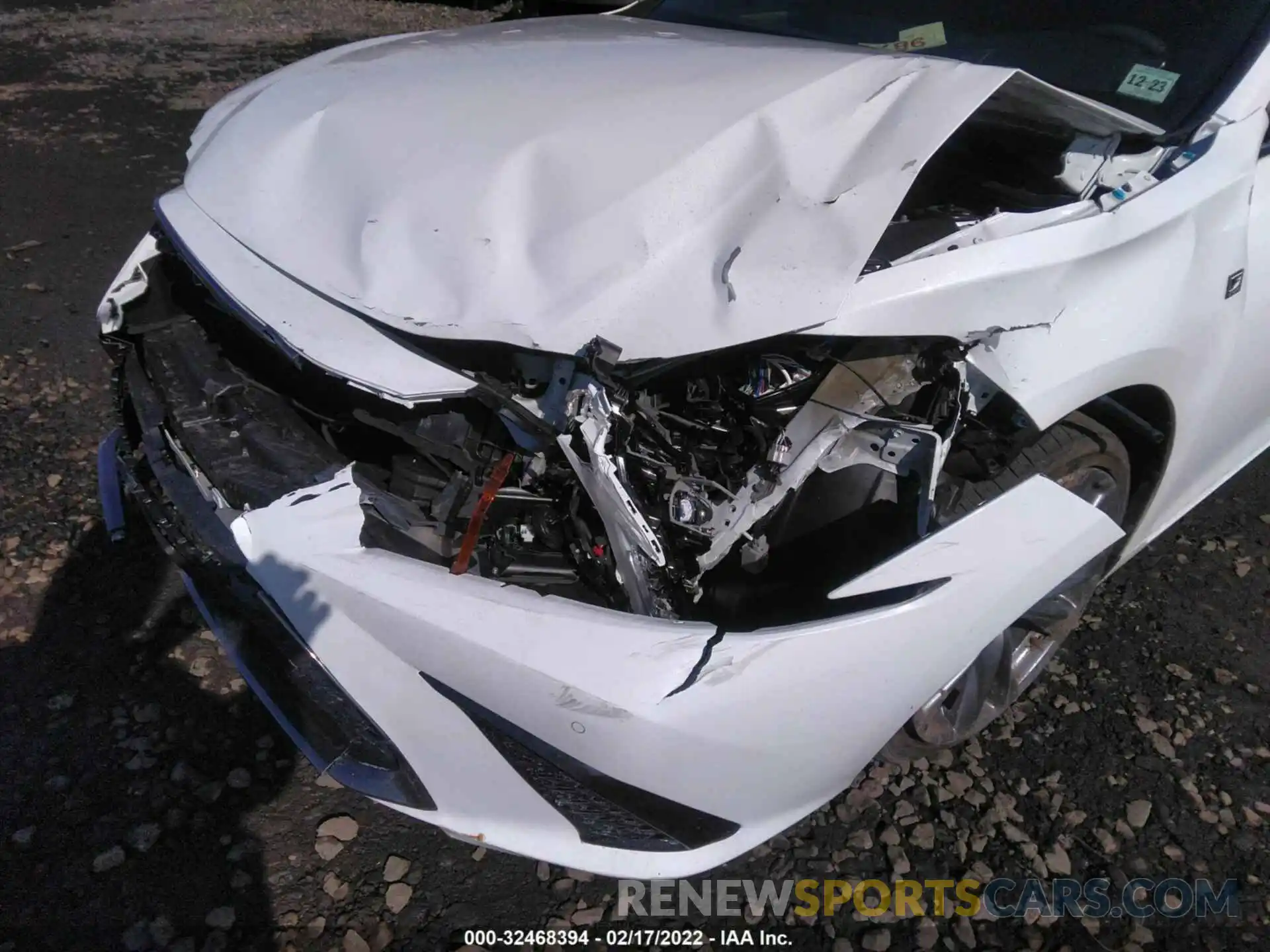 6 Photograph of a damaged car 58ABZ1B1XKU002042 LEXUS ES 2019