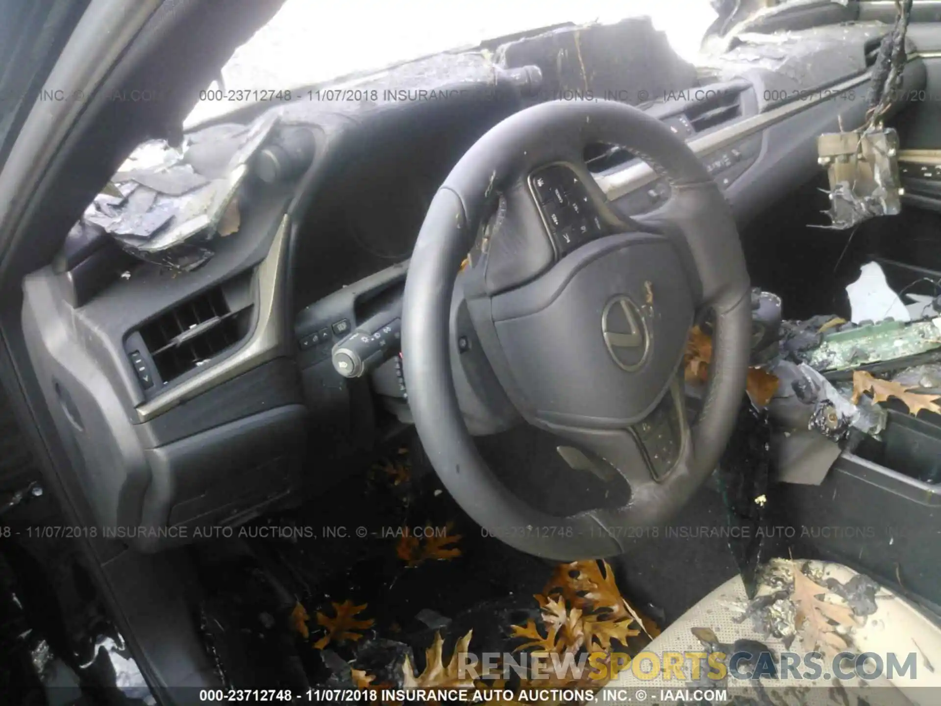 5 Photograph of a damaged car 58ABZ1B1XKU002591 LEXUS ES 2019