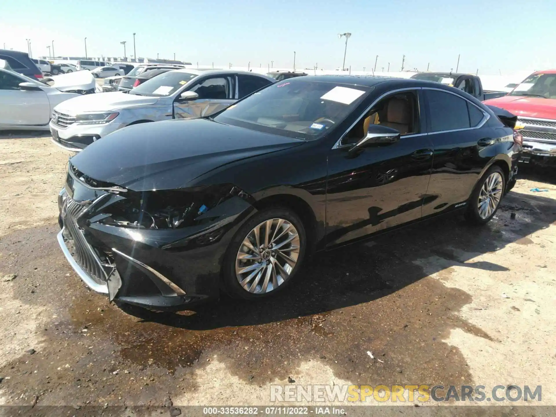 2 Photograph of a damaged car JTHB21B12K2034199 LEXUS ES 2019