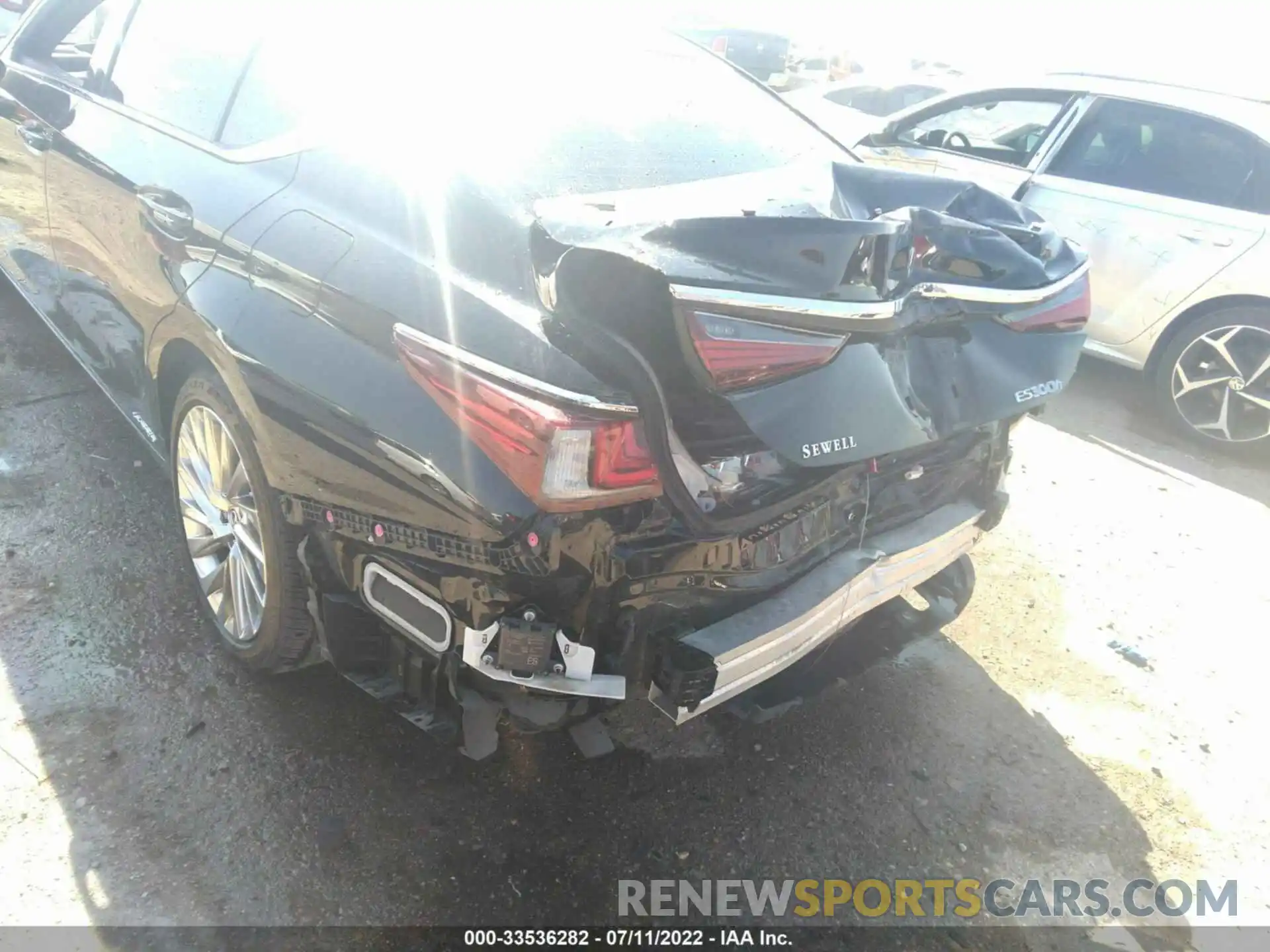 6 Photograph of a damaged car JTHB21B12K2034199 LEXUS ES 2019