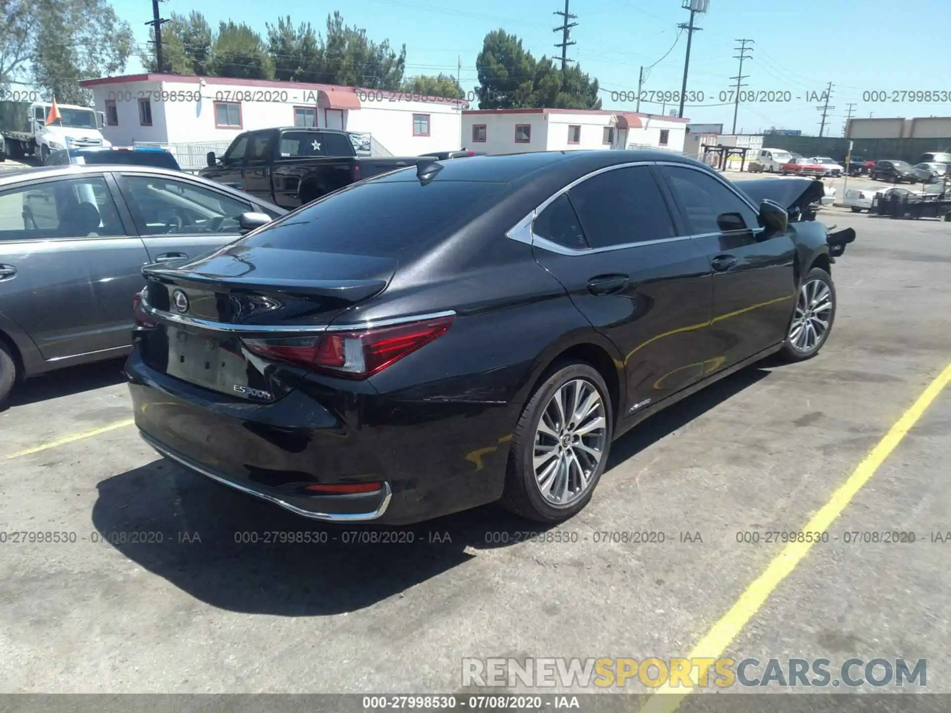 4 Photograph of a damaged car JTHB21B13K2022997 LEXUS ES 2019