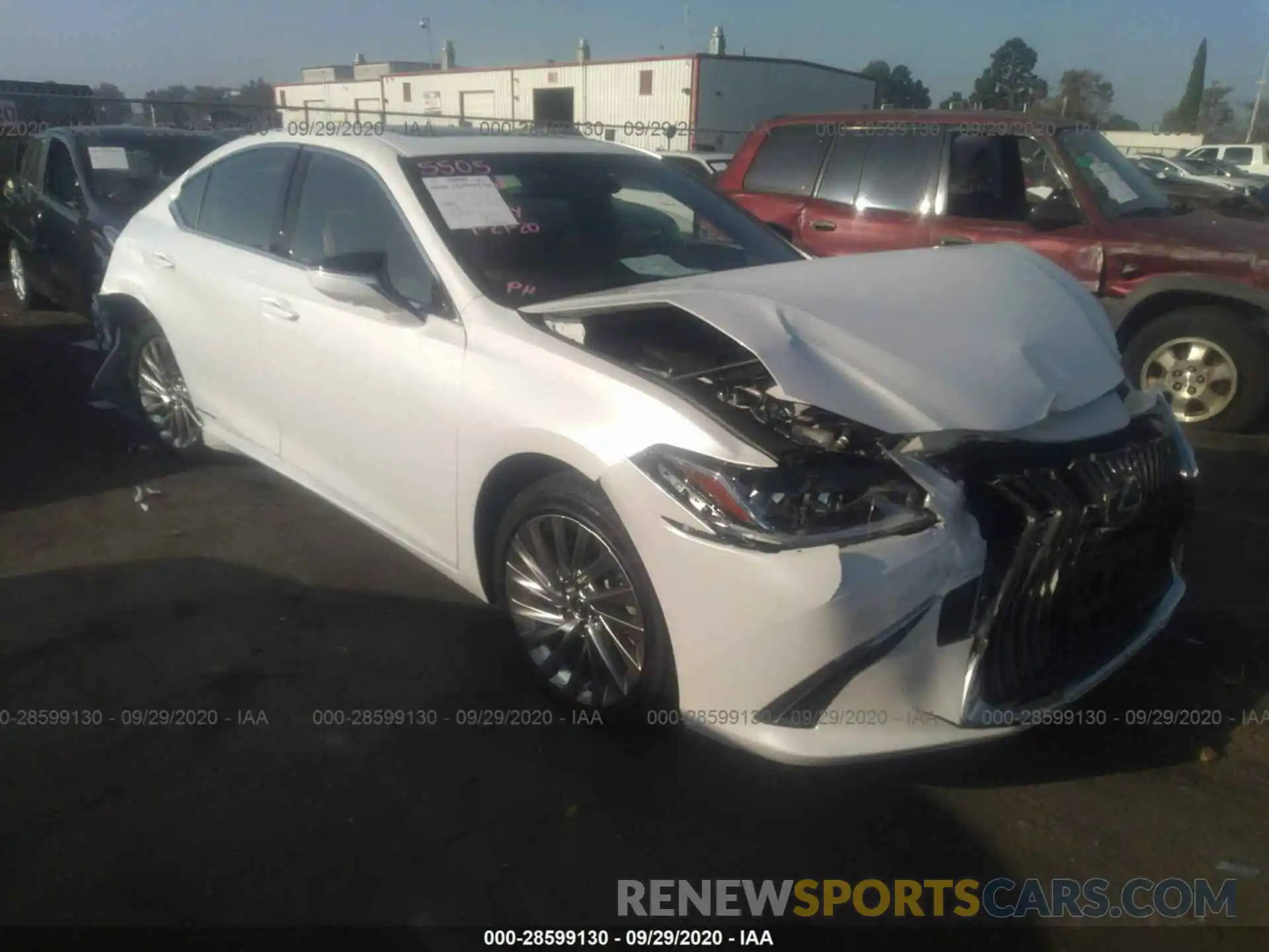 1 Photograph of a damaged car JTHB21B13K2024216 LEXUS ES 2019