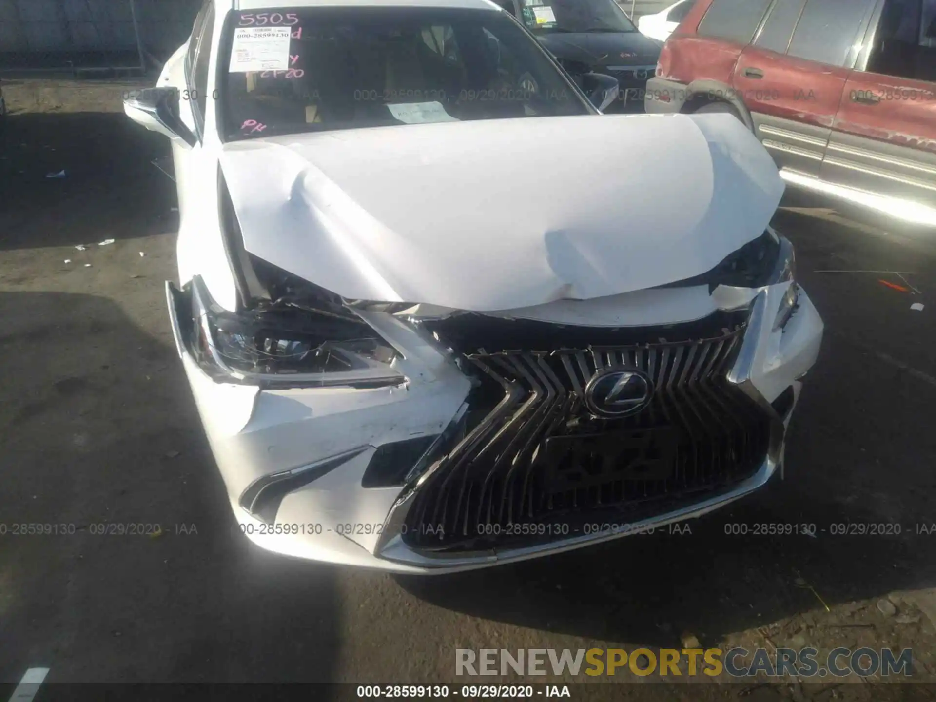 6 Photograph of a damaged car JTHB21B13K2024216 LEXUS ES 2019