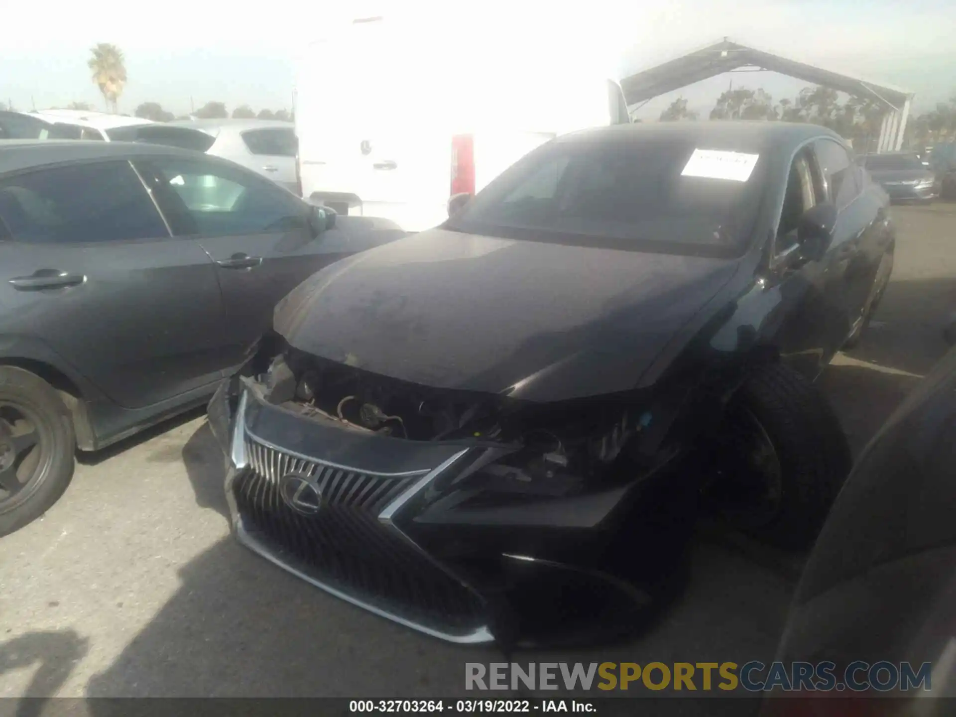 2 Photograph of a damaged car JTHB21B15K2023083 LEXUS ES 2019