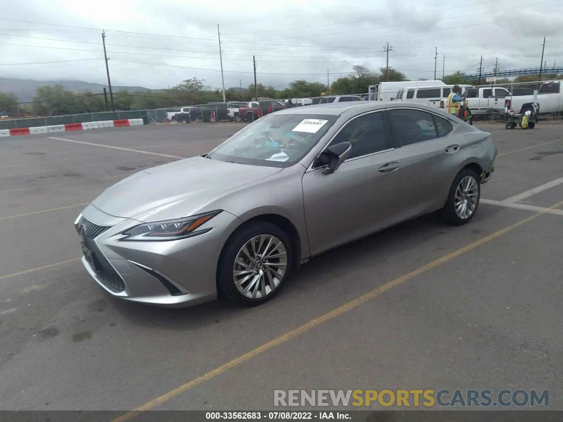 2 Photograph of a damaged car JTHB21B16K2022914 LEXUS ES 2019