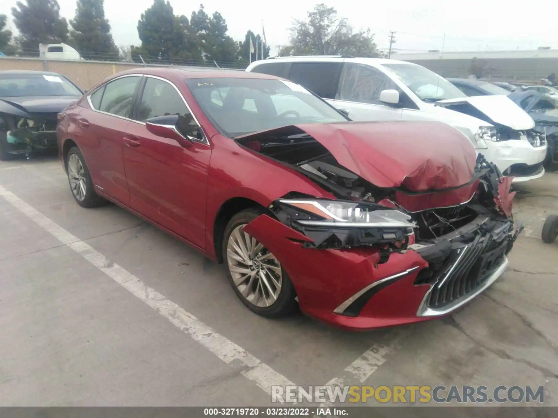 1 Photograph of a damaged car JTHB21B19K2025757 LEXUS ES 2019