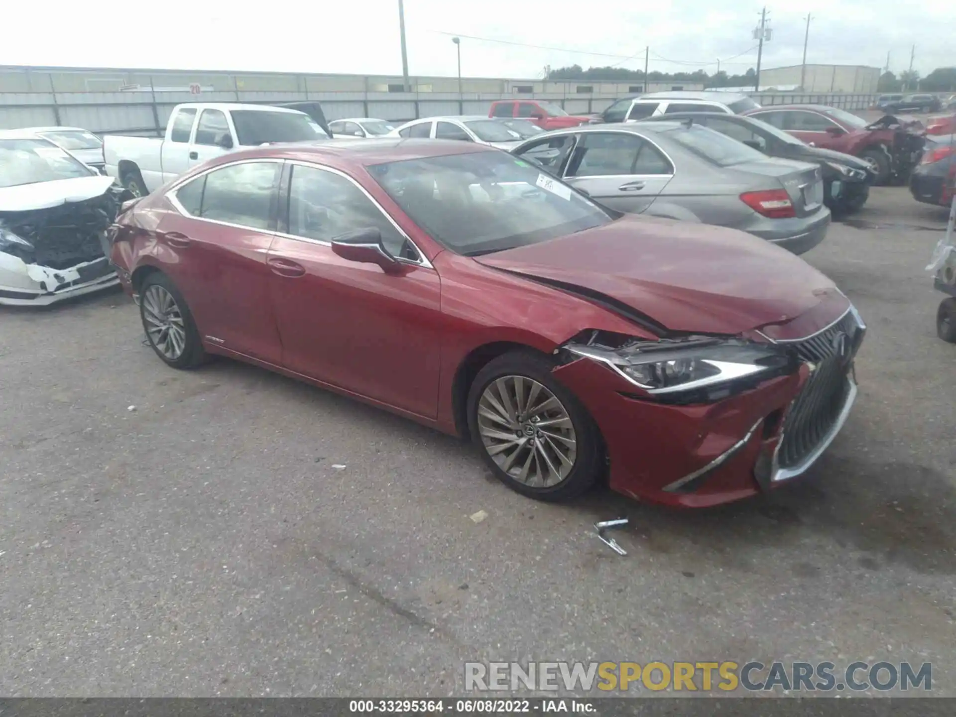 1 Photograph of a damaged car JTHB21B1XK2019577 LEXUS ES 2019