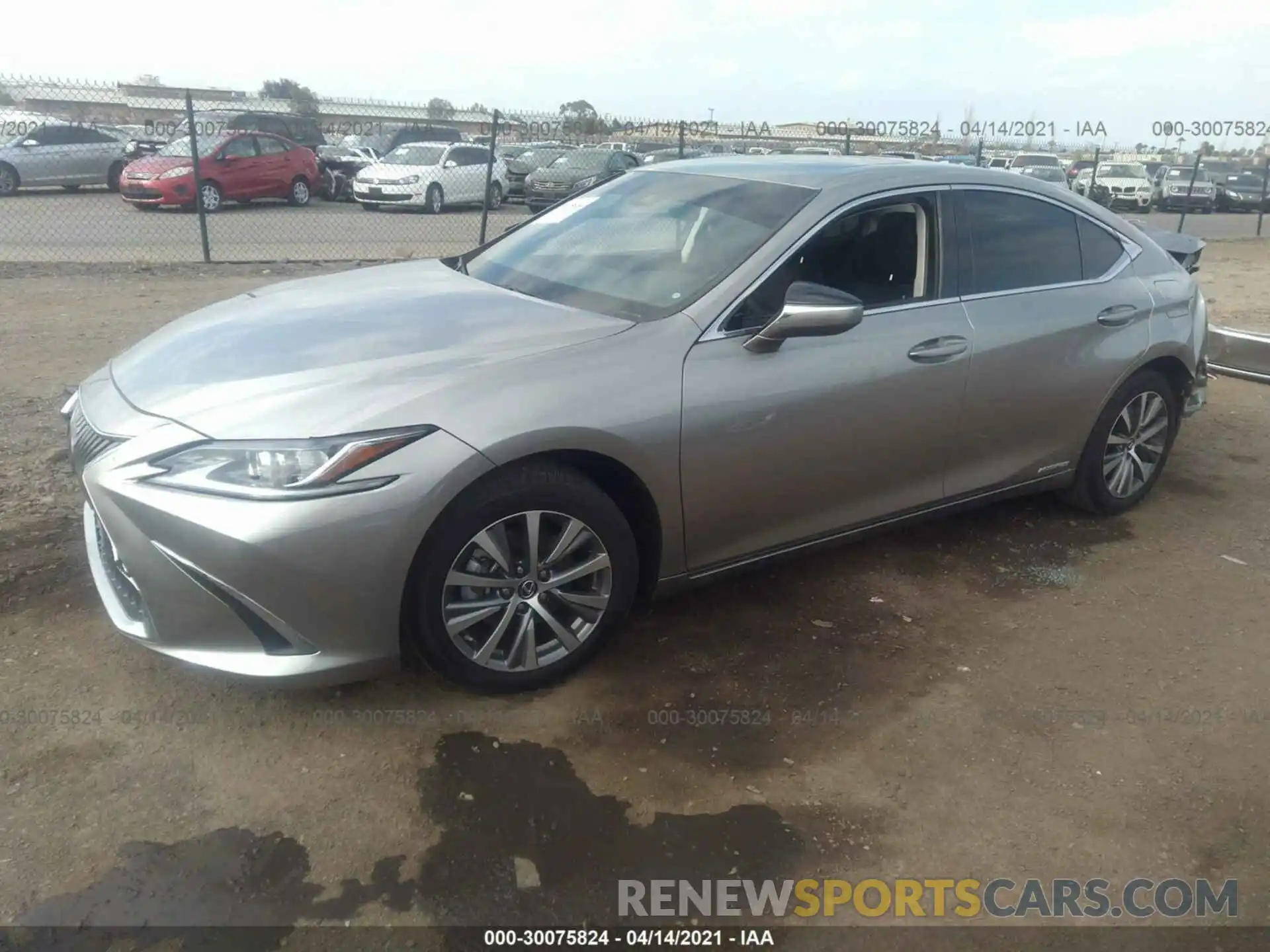 2 Photograph of a damaged car 58AC21B17LU007242 LEXUS ES 2020