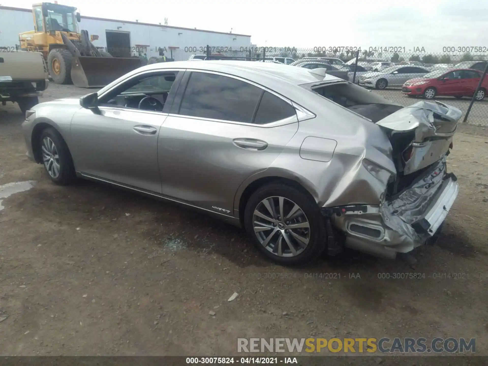 3 Photograph of a damaged car 58AC21B17LU007242 LEXUS ES 2020