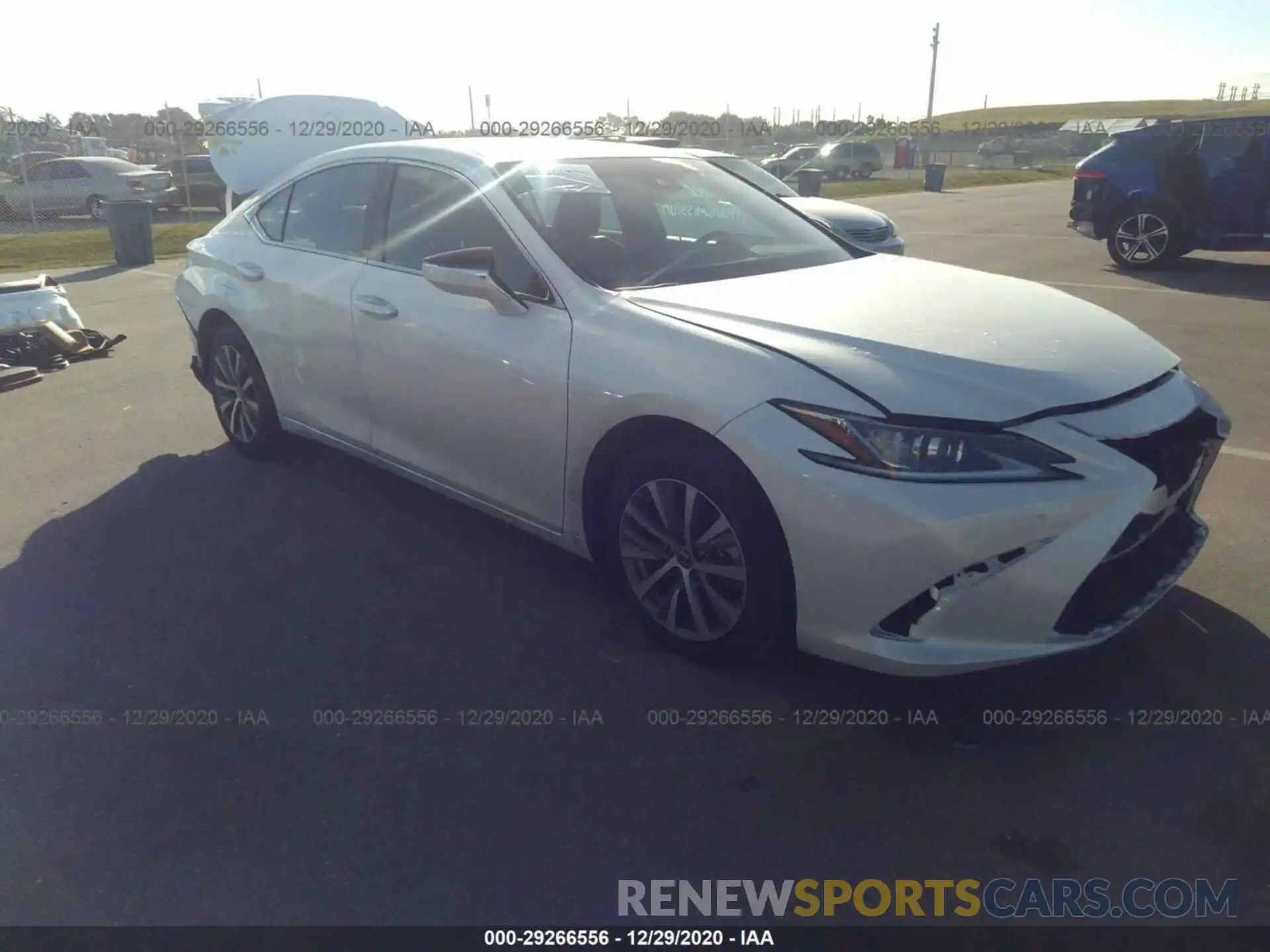 1 Photograph of a damaged car 58ACZ1B14LU053638 LEXUS ES 2020