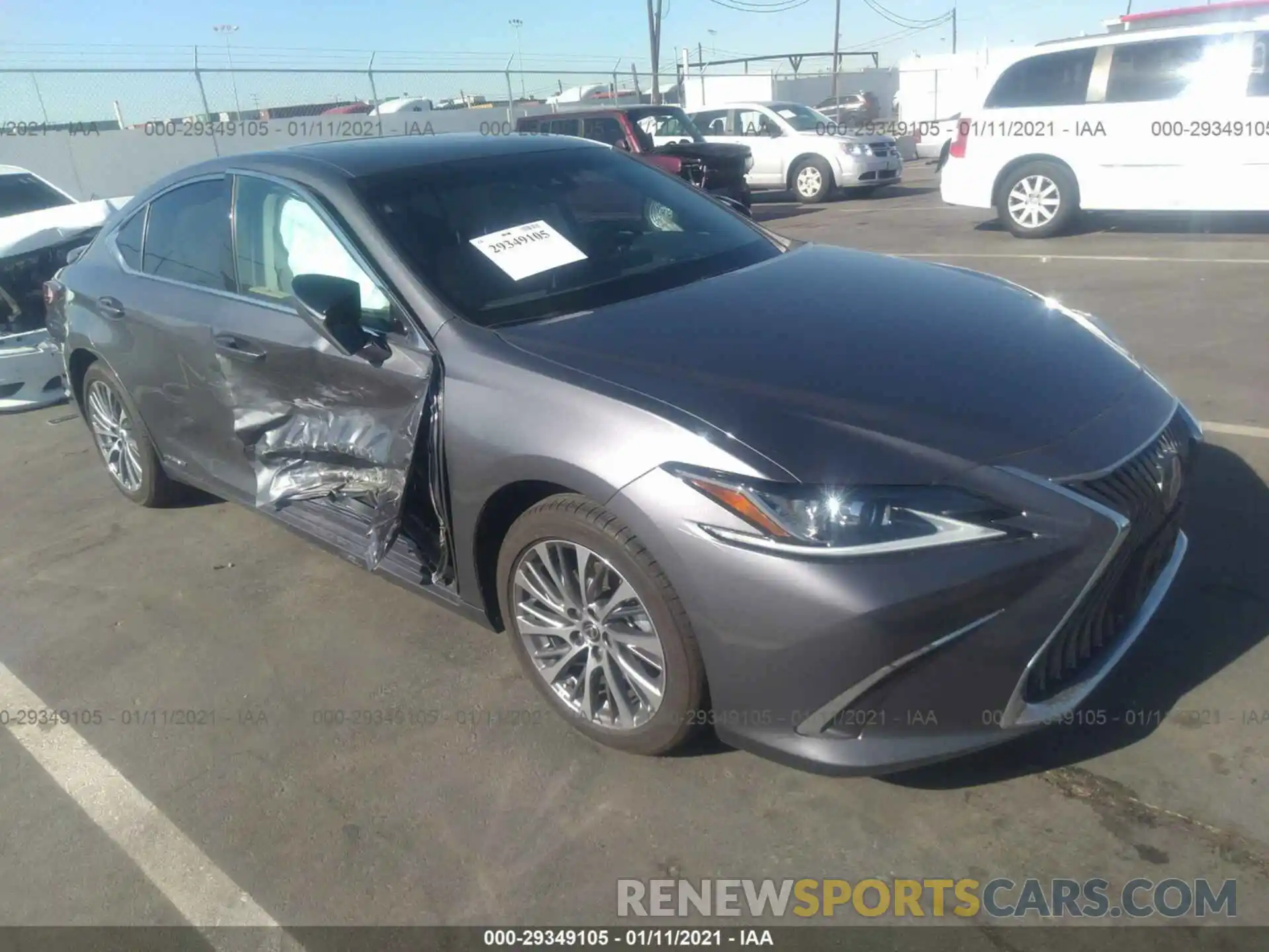 1 Photograph of a damaged car 58AD21B13LU008795 LEXUS ES 2020