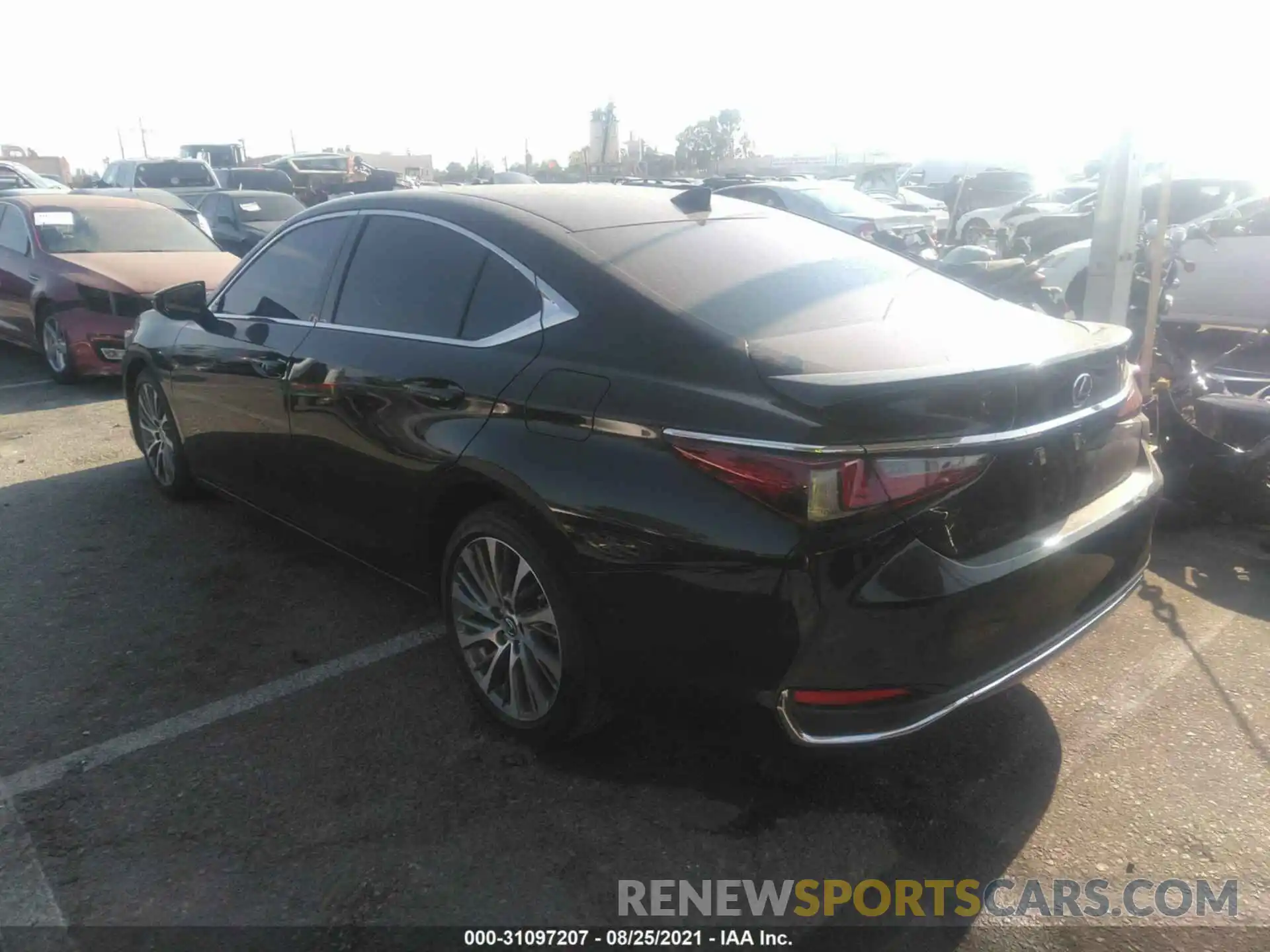 3 Photograph of a damaged car 58AD21B13LU009042 LEXUS ES 2020