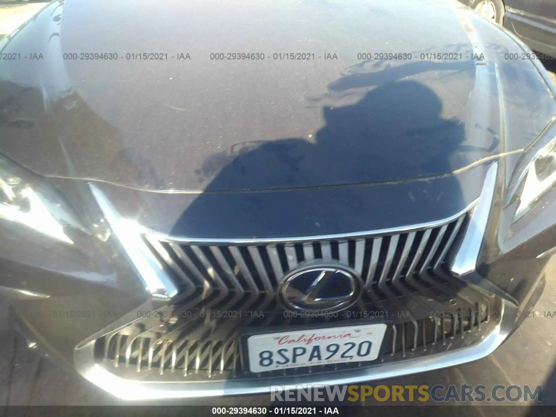 9 Photograph of a damaged car 58AD21B18LU012406 LEXUS ES 2020