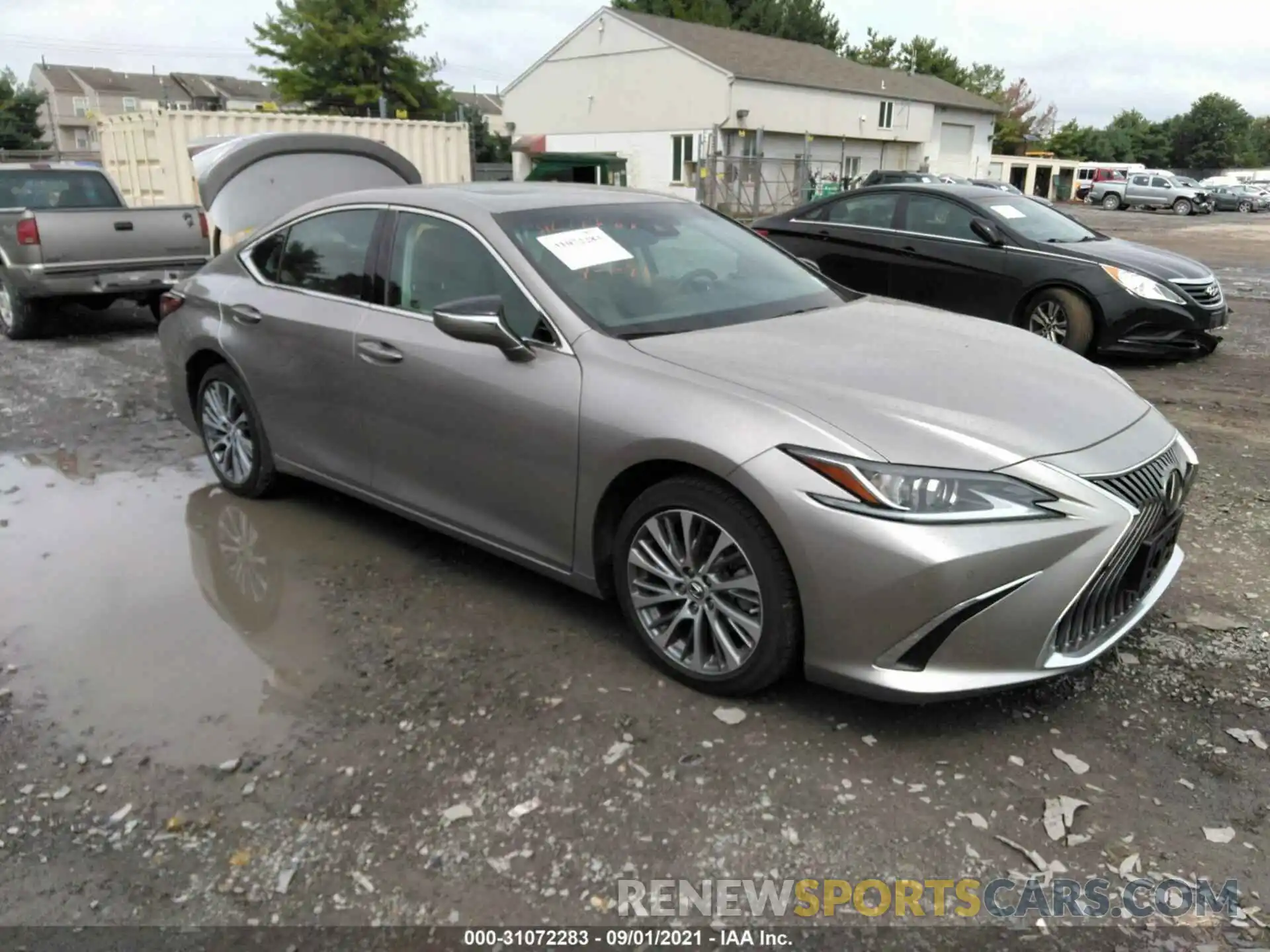 1 Photograph of a damaged car 58ADZ1B12LU075867 LEXUS ES 2020