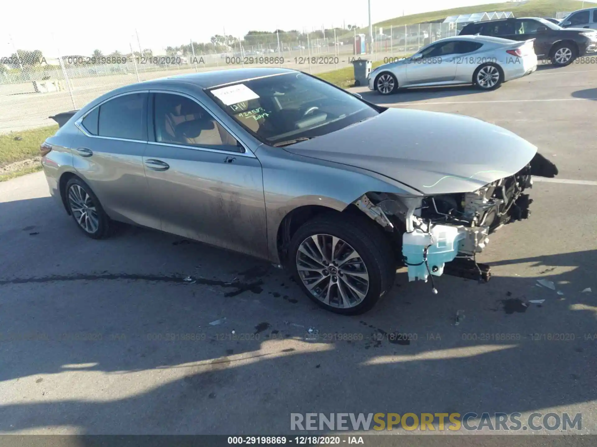 1 Photograph of a damaged car 58ADZ1B12LU077795 LEXUS ES 2020