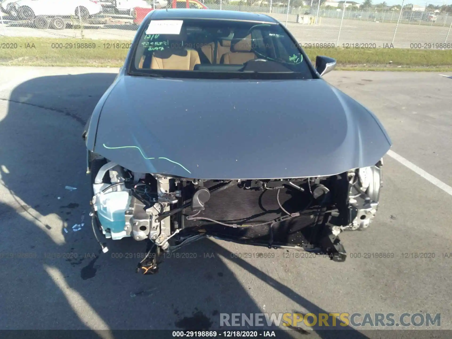 6 Photograph of a damaged car 58ADZ1B12LU077795 LEXUS ES 2020