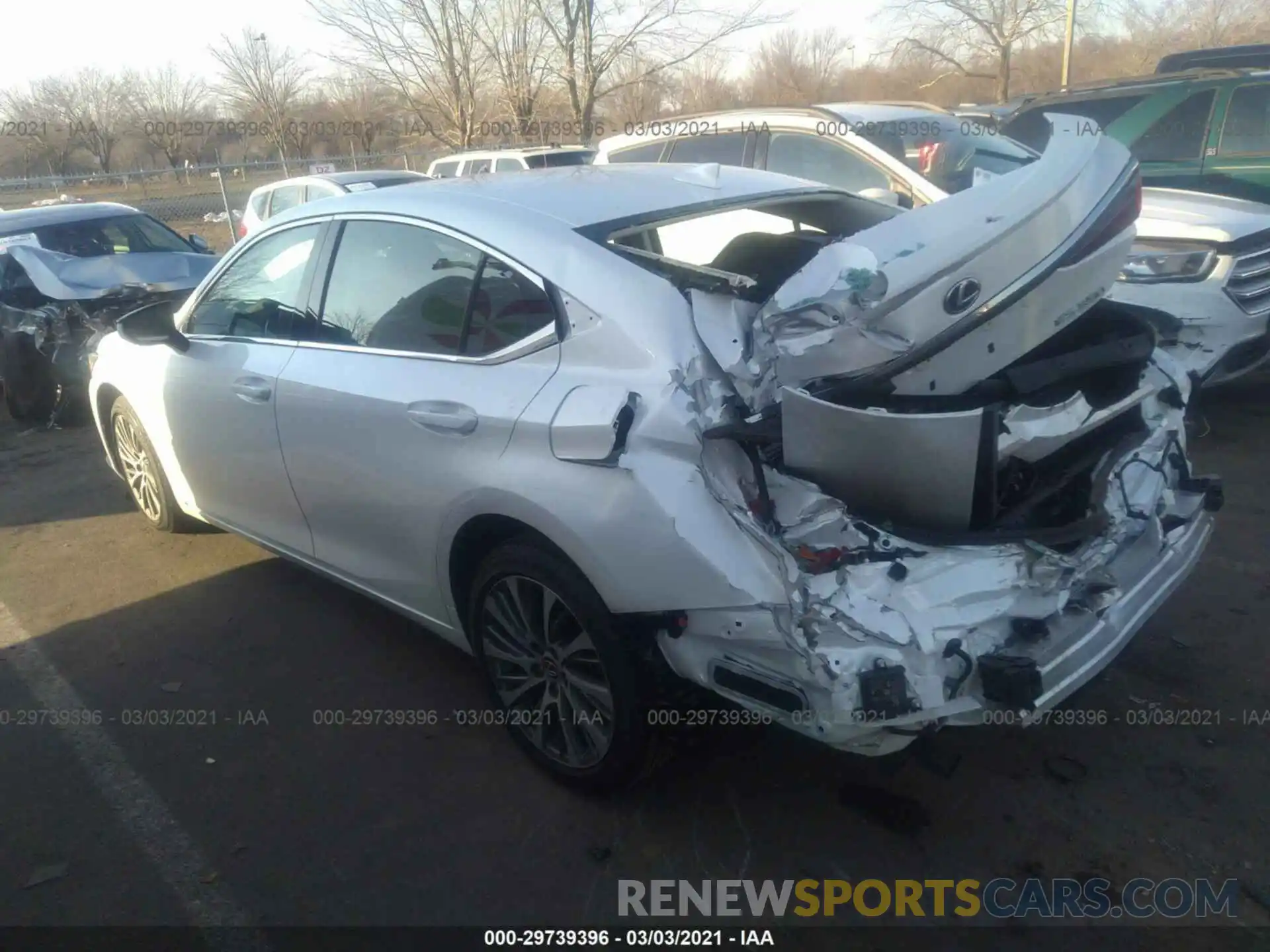 3 Photograph of a damaged car 58ADZ1B13LU076865 LEXUS ES 2020