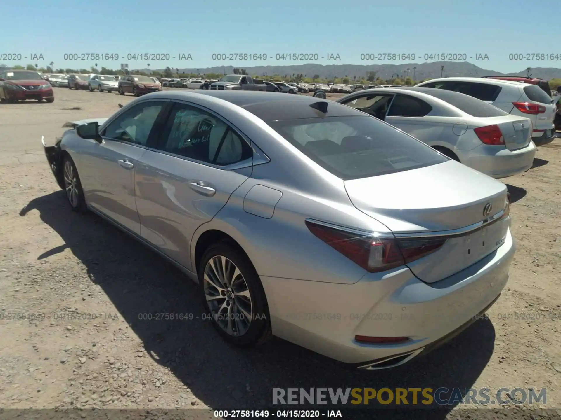 3 Photograph of a damaged car 58ADZ1B15LU057363 LEXUS ES 2020