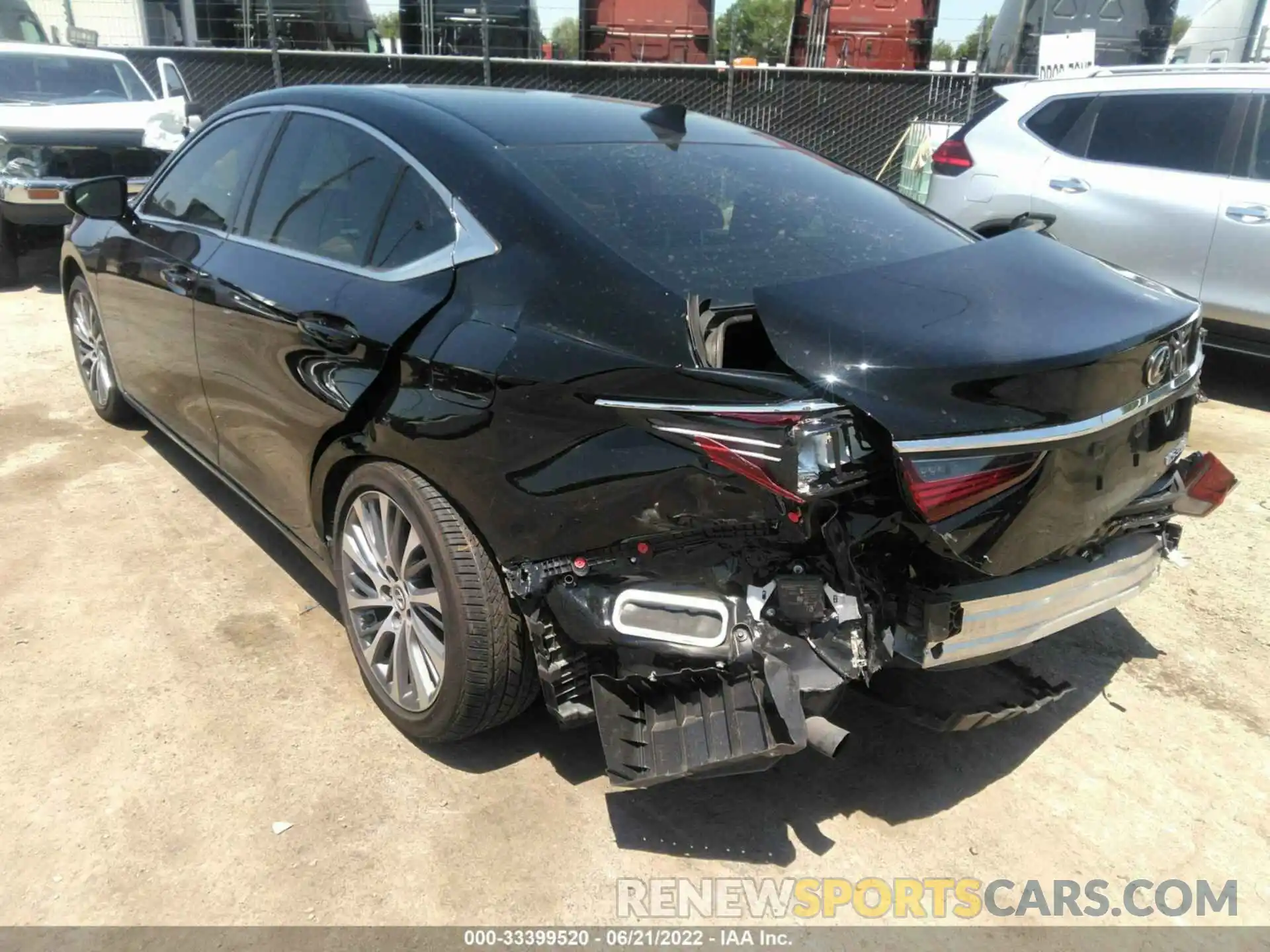 3 Photograph of a damaged car 58ADZ1B17LU082006 LEXUS ES 2020