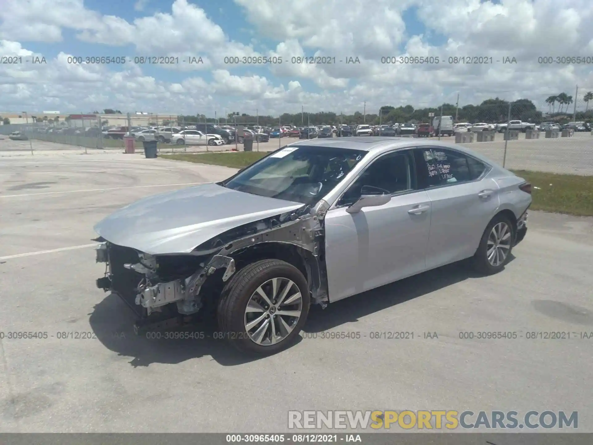 2 Photograph of a damaged car 58ADZ1B1XLU067676 LEXUS ES 2020