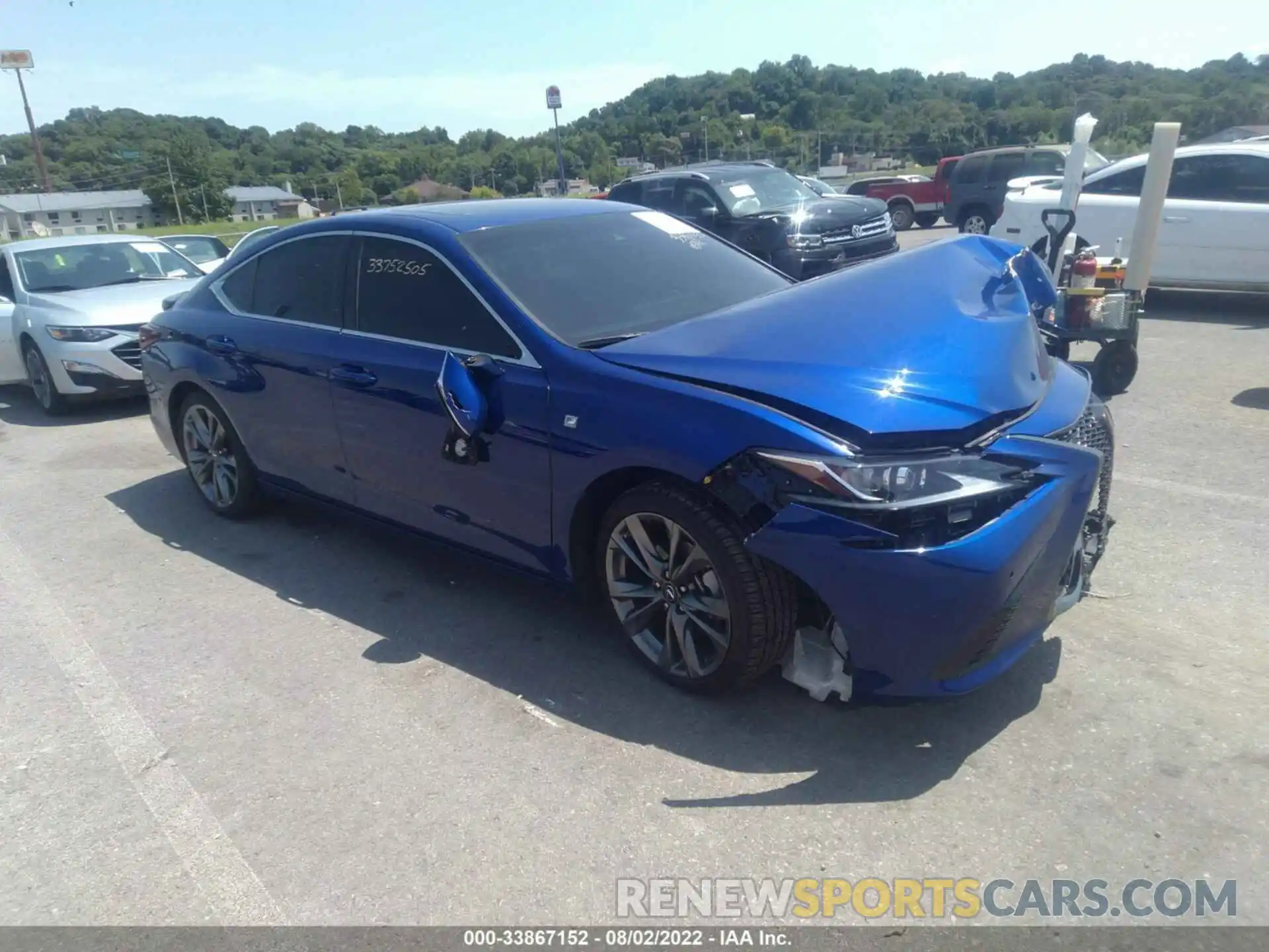 1 Photograph of a damaged car 58AGZ1B11LU070883 LEXUS ES 2020