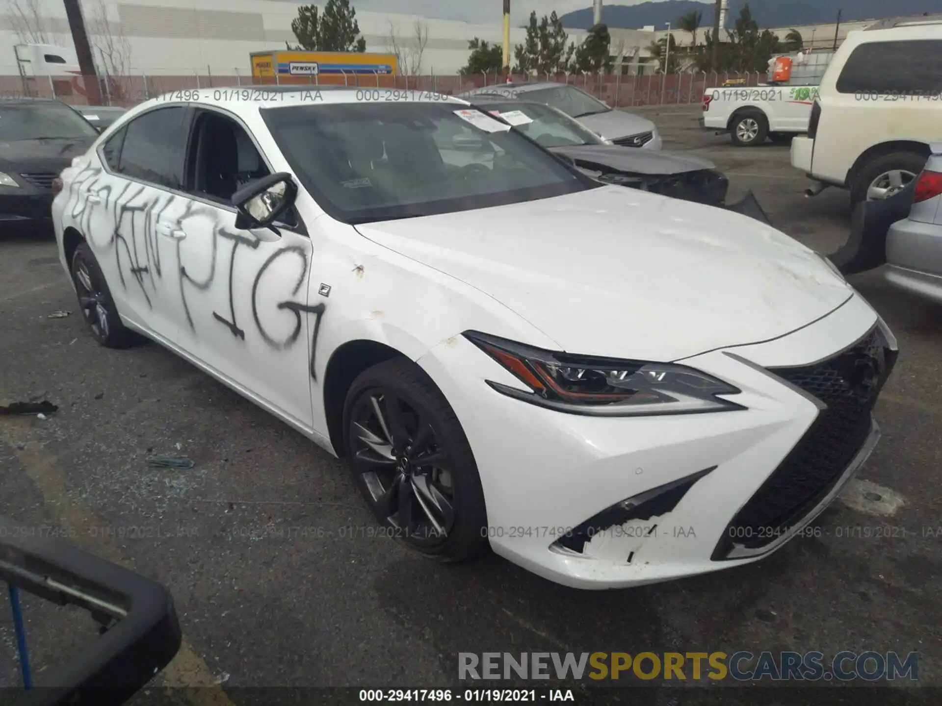 1 Photograph of a damaged car 58AGZ1B12LU054031 LEXUS ES 2020