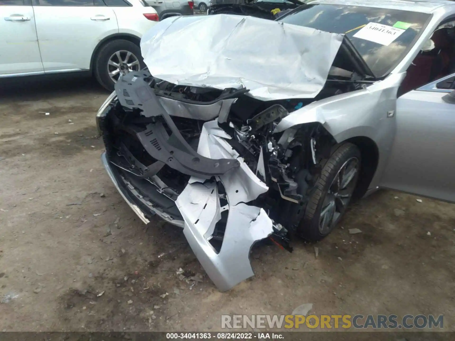 6 Photograph of a damaged car 58AGZ1B14LU055164 LEXUS ES 2020