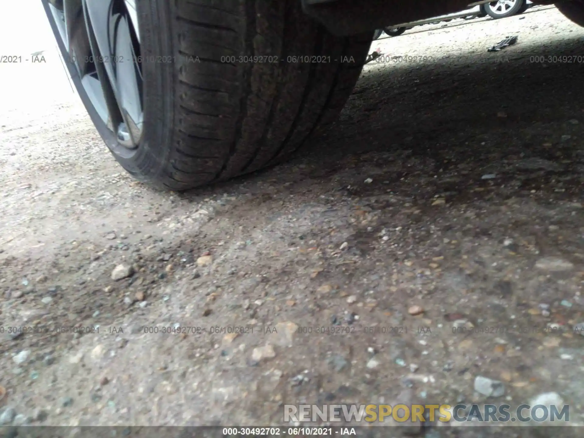 15 Photograph of a damaged car 58AGZ1B16LU081670 LEXUS ES 2020