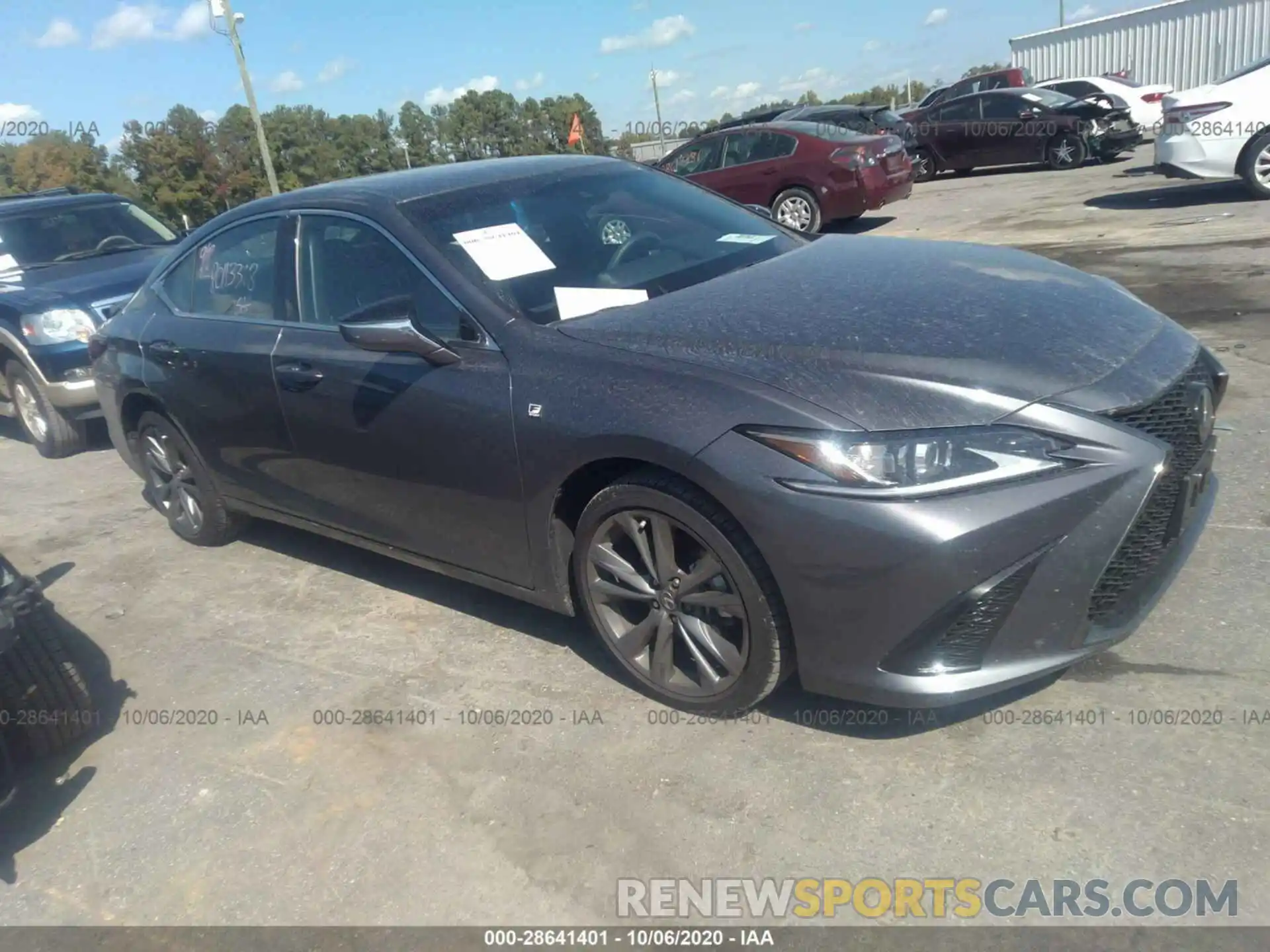 1 Photograph of a damaged car 58AGZ1B17LU061315 LEXUS ES 2020