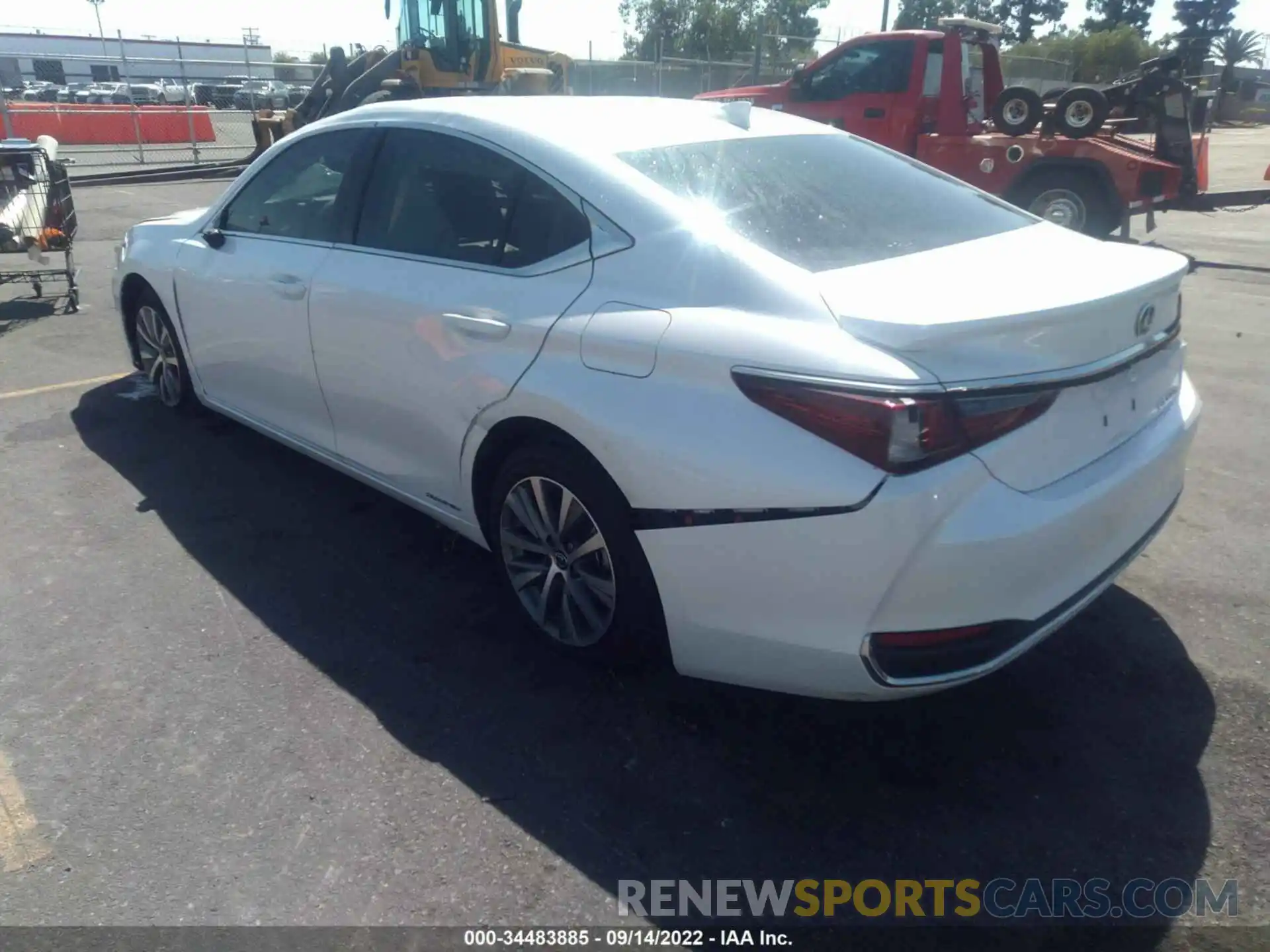 3 Photograph of a damaged car 58ACA1C13MU011159 LEXUS ES 2021