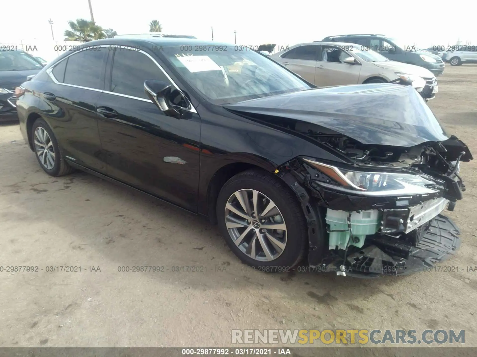 1 Photograph of a damaged car 58ACA1C16MU001368 LEXUS ES 2021