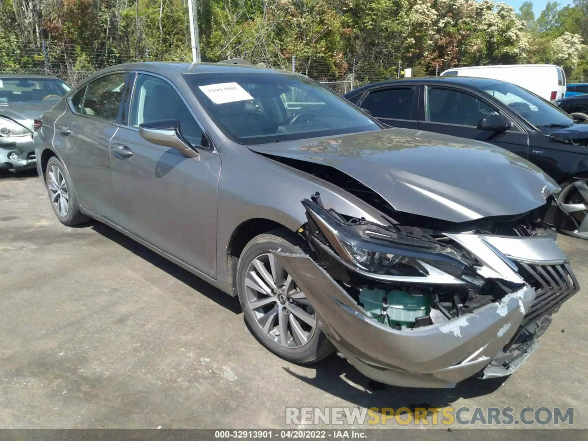 1 Photograph of a damaged car 58ACZ1B17MU086506 LEXUS ES 2021