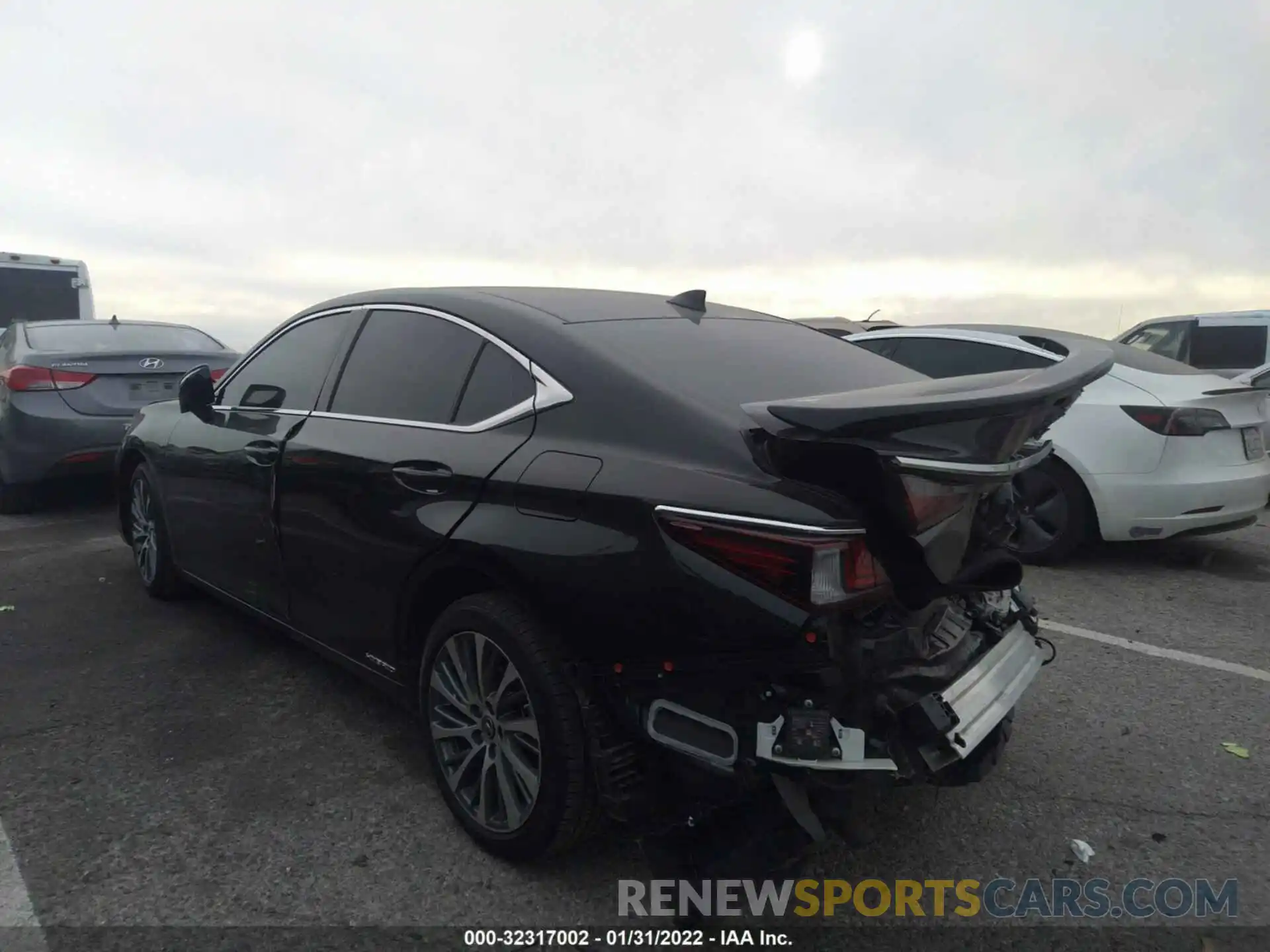 3 Photograph of a damaged car 58ADA1C14MU012180 LEXUS ES 2021