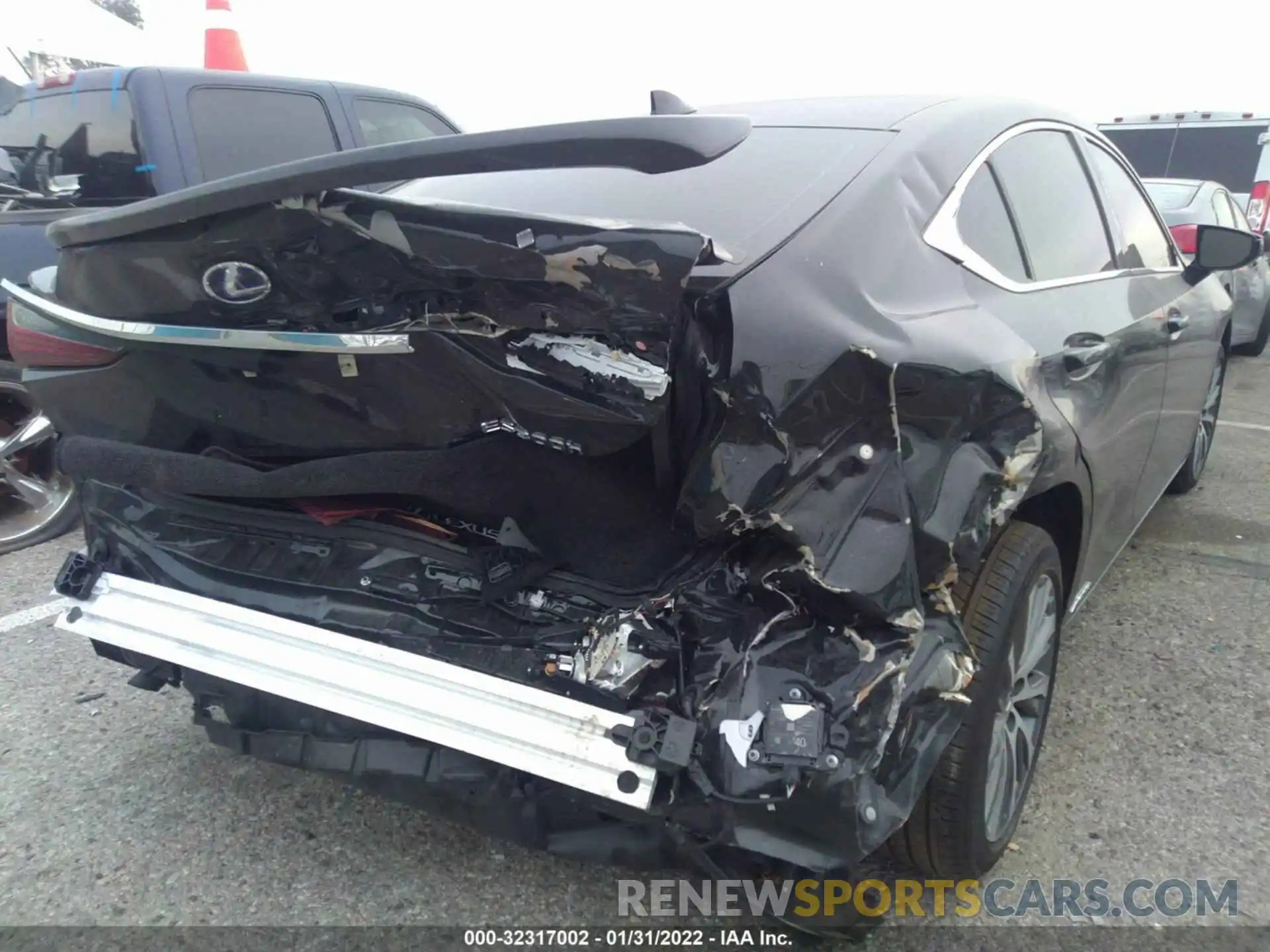 6 Photograph of a damaged car 58ADA1C14MU012180 LEXUS ES 2021