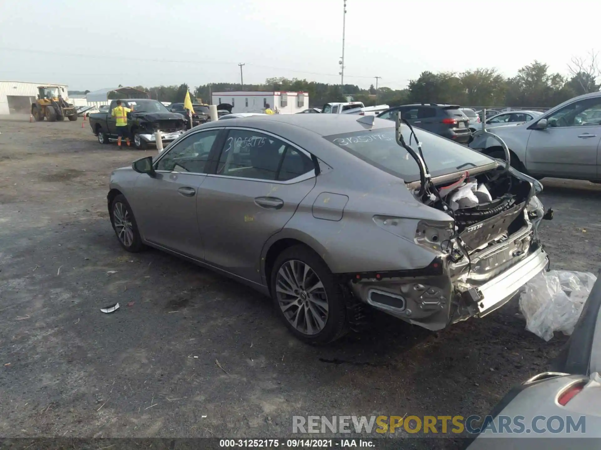 3 Photograph of a damaged car 58ADZ1B10MU095326 LEXUS ES 2021