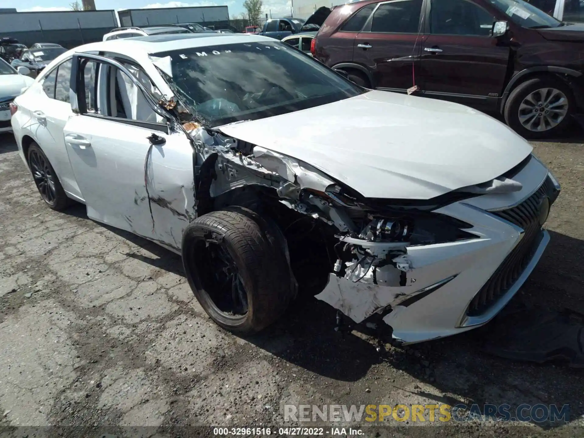 6 Photograph of a damaged car 58ADZ1B10MU106373 LEXUS ES 2021