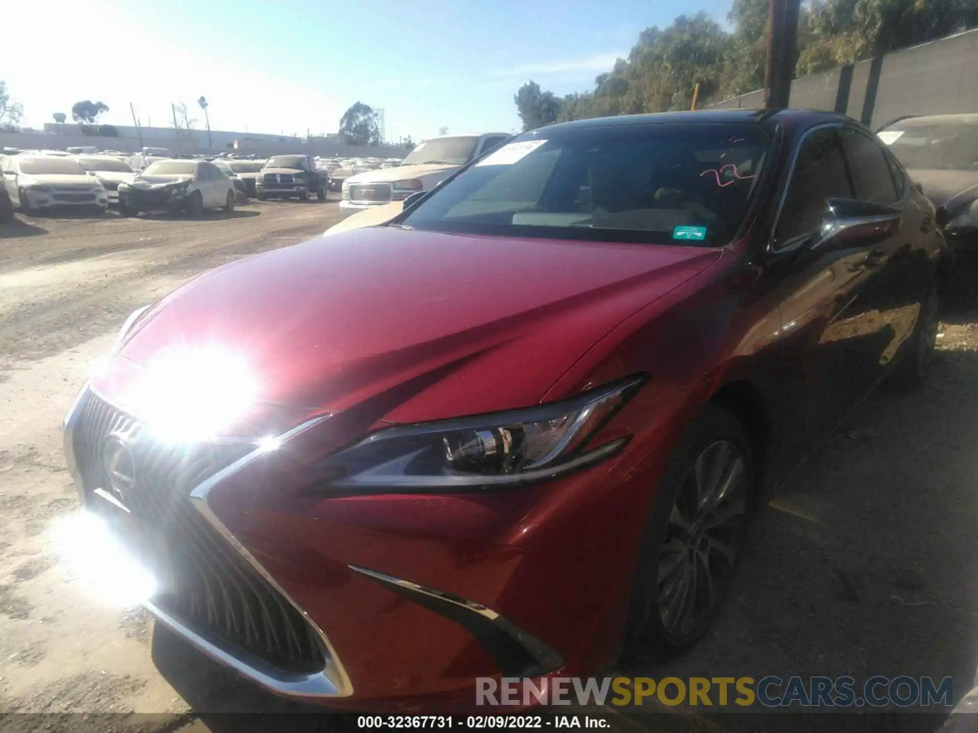 2 Photograph of a damaged car 58ADZ1B13MU108182 LEXUS ES 2021