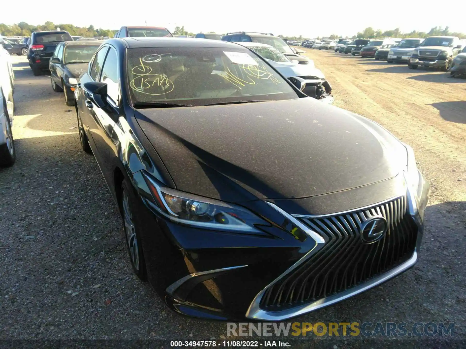 1 Photograph of a damaged car 58ADZ1B13MU110532 LEXUS ES 2021