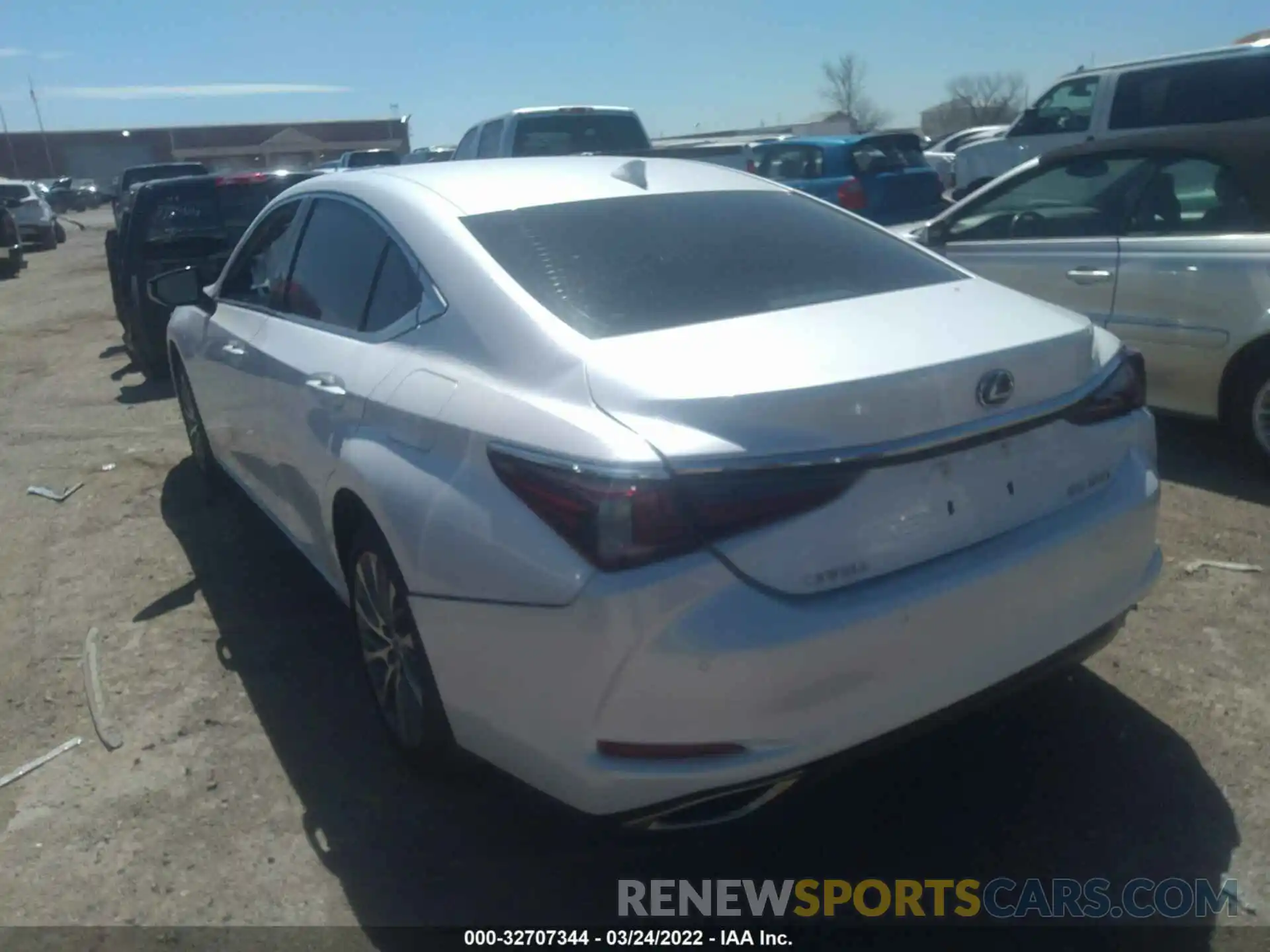 3 Photograph of a damaged car 58ADZ1B14MU100012 LEXUS ES 2021