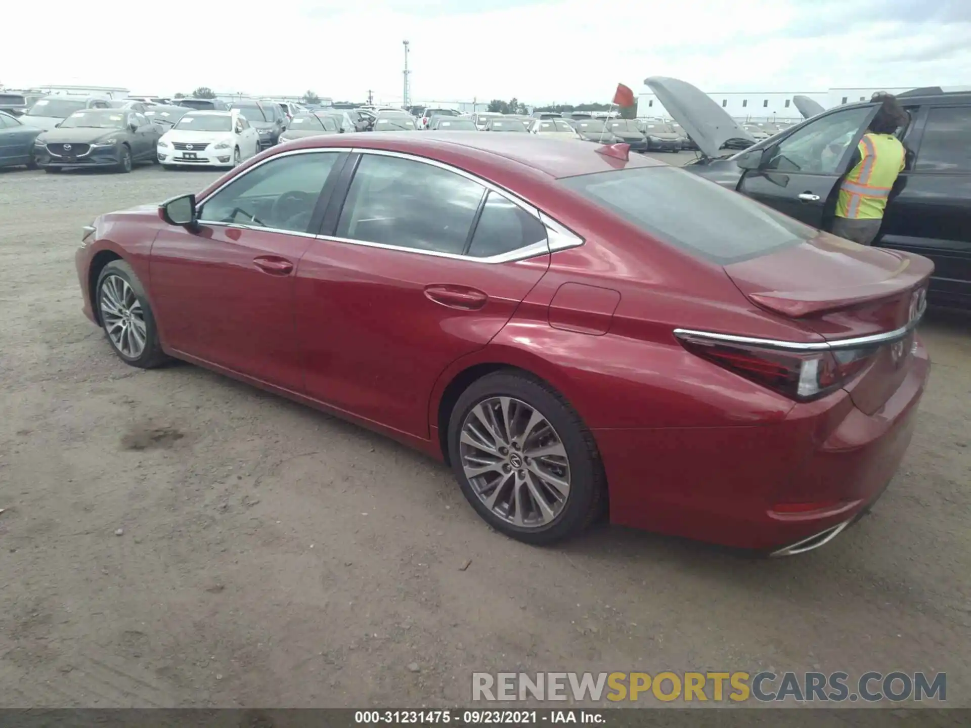 3 Photograph of a damaged car 58ADZ1B17MU091421 LEXUS ES 2021