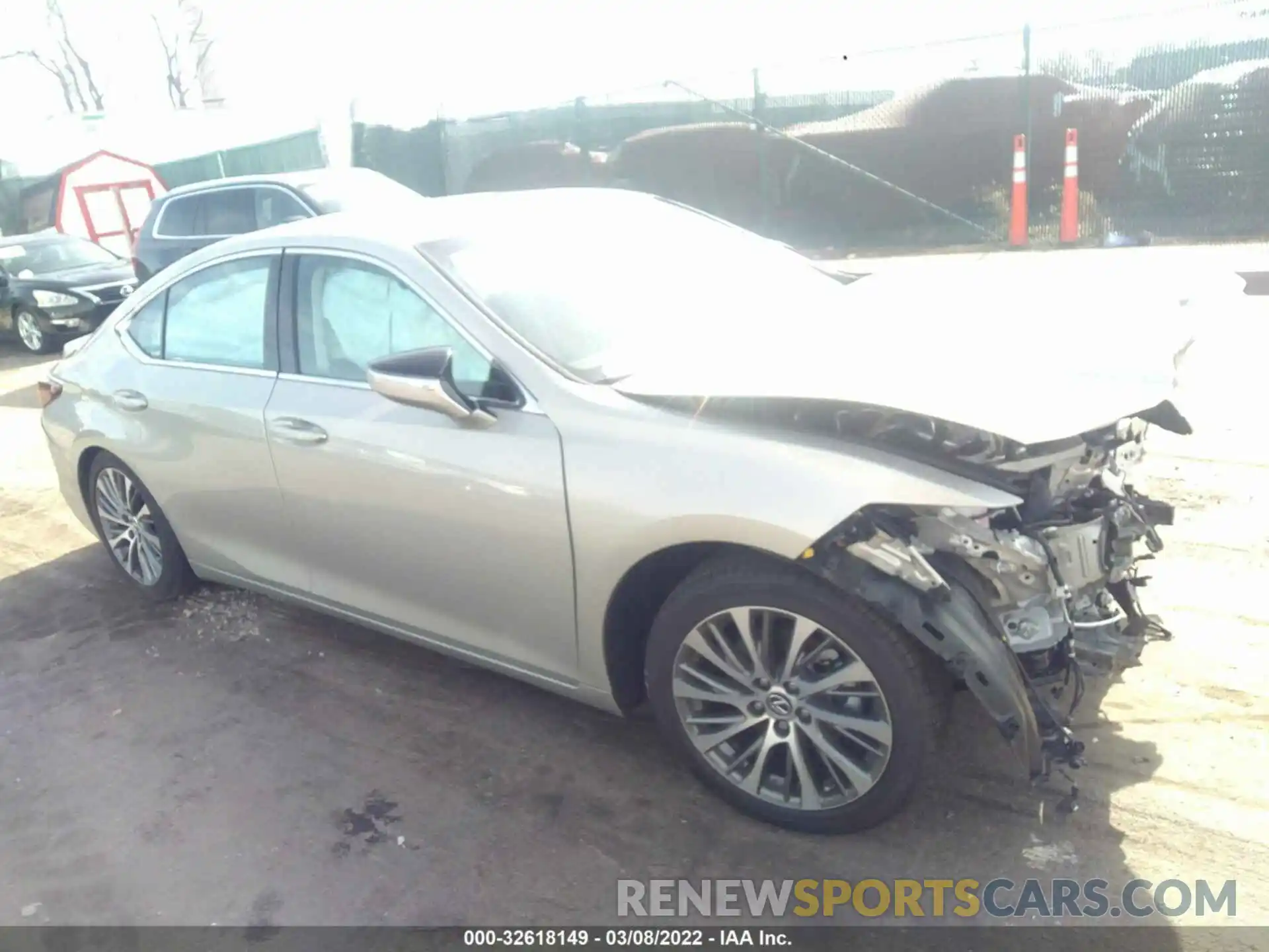 1 Photograph of a damaged car 58ADZ1B17MU092603 LEXUS ES 2021