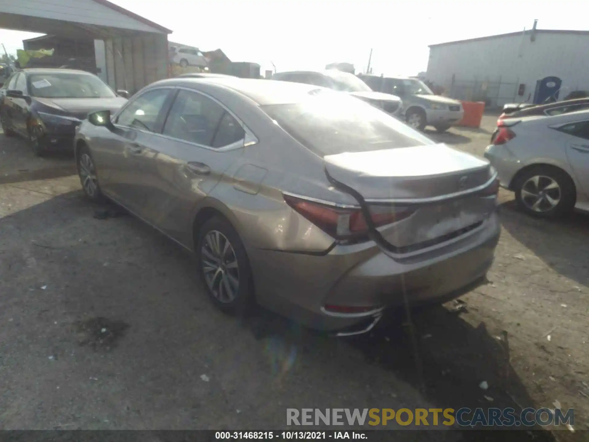 3 Photograph of a damaged car 58ADZ1B18MU084350 LEXUS ES 2021