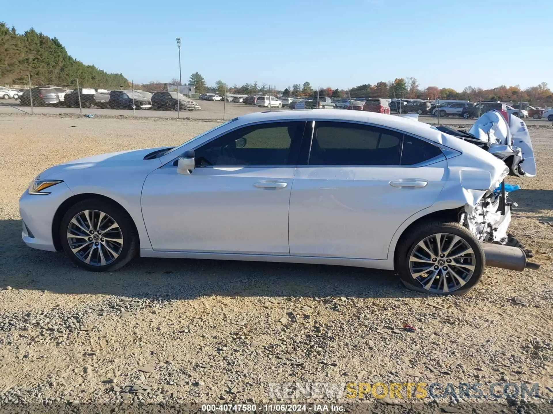 15 Photograph of a damaged car 58ADZ1B19MU083661 LEXUS ES 2021