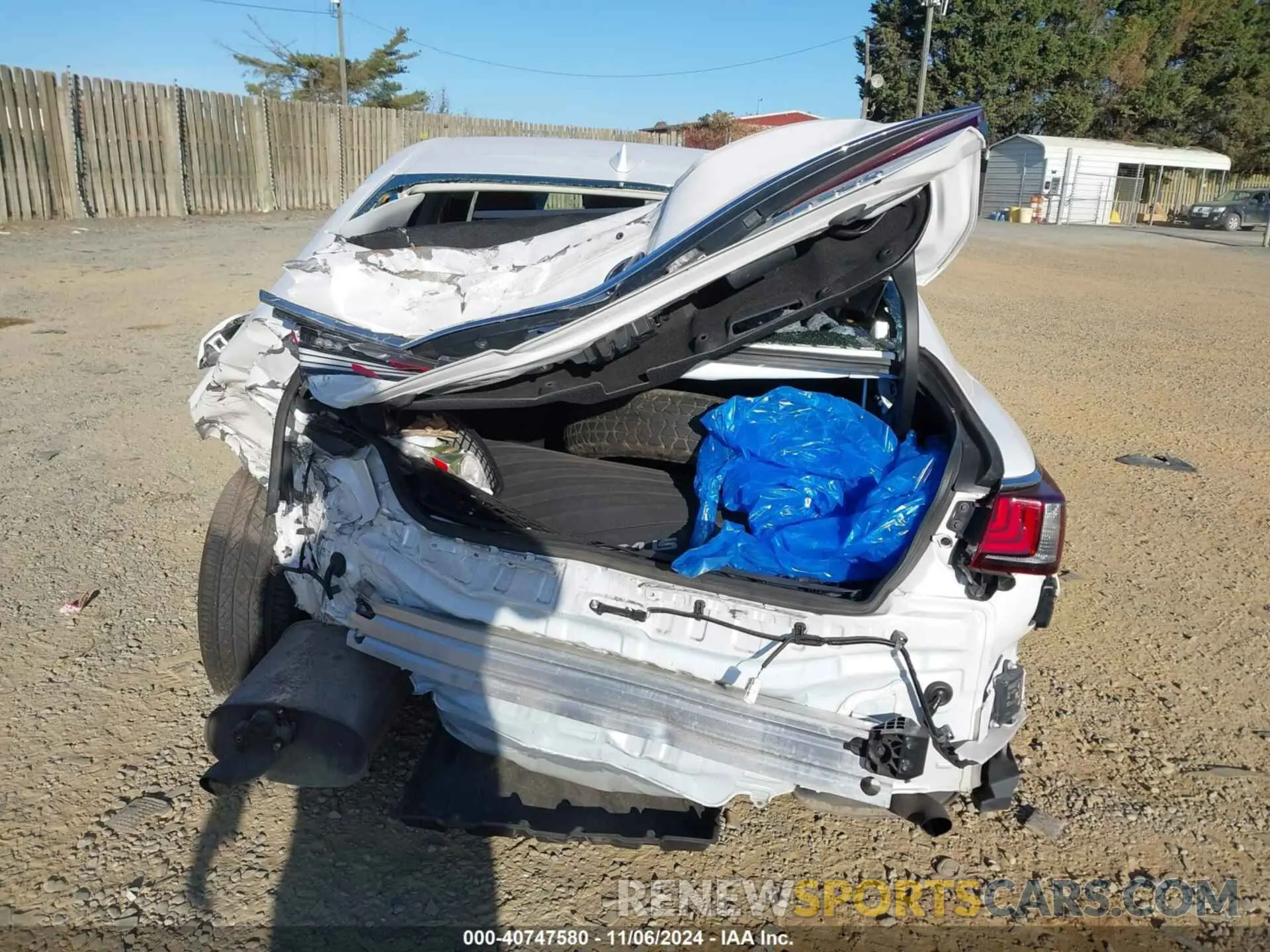 17 Photograph of a damaged car 58ADZ1B19MU083661 LEXUS ES 2021